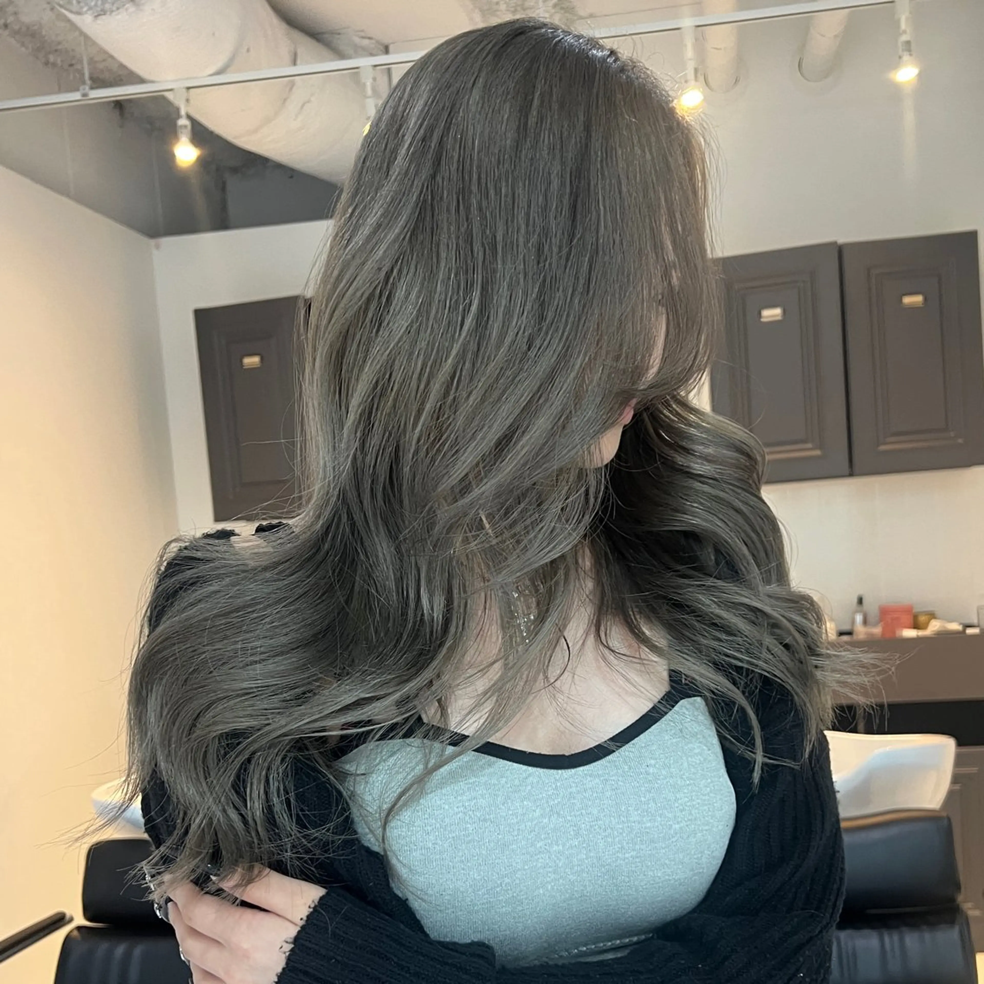 🎀ブリーチあり𝒘 𝒄𝒐𝒍𝒐𝒓🎀【リタッチ＋オンカラー】の写真