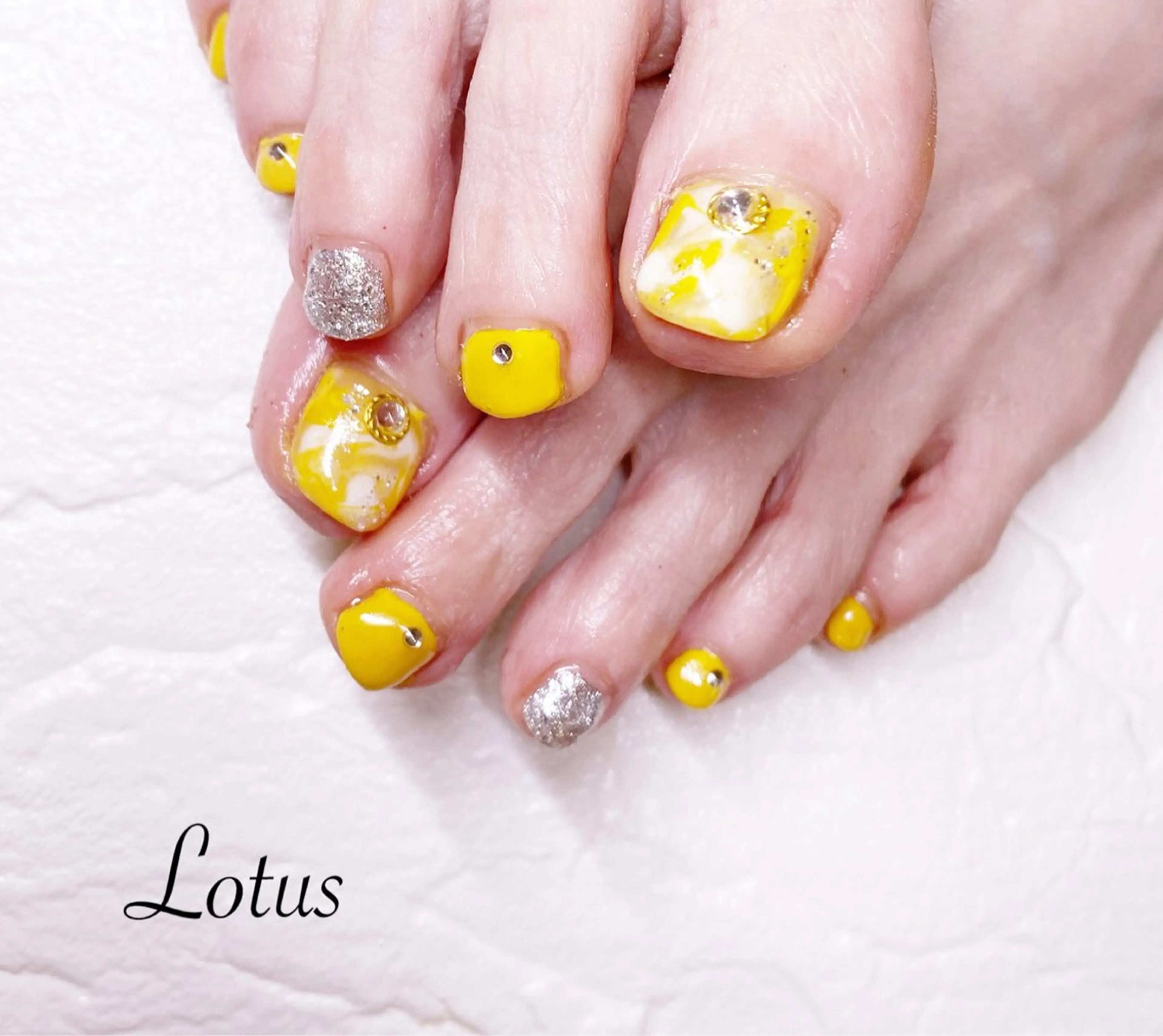 ネイル ハンドネイル フットネイル ネイル＆脱毛 Lotus🌸のネイルデザイン