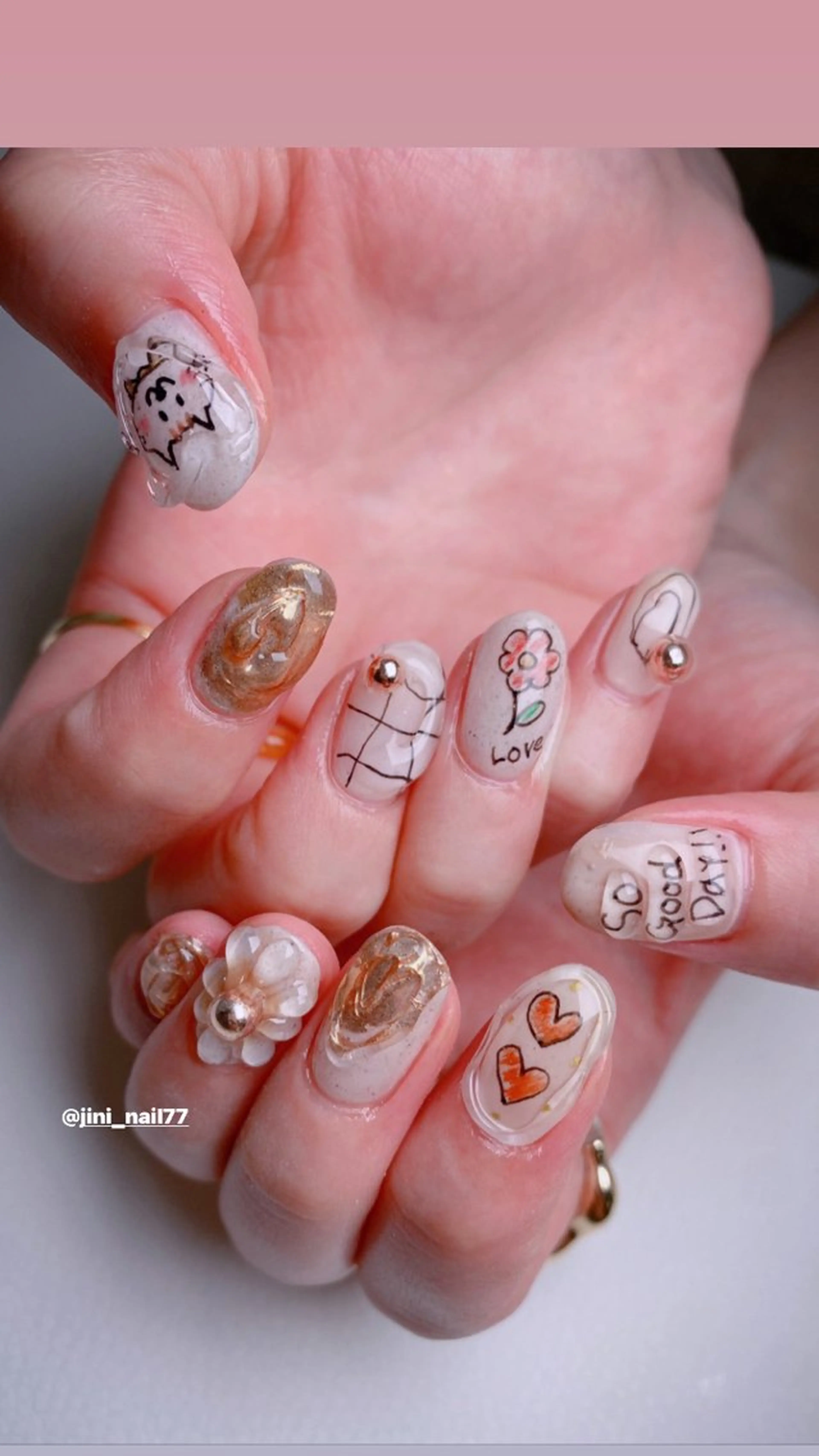 ネイル JINI NAIL所属・ジニ ネイルのネイルデザイン