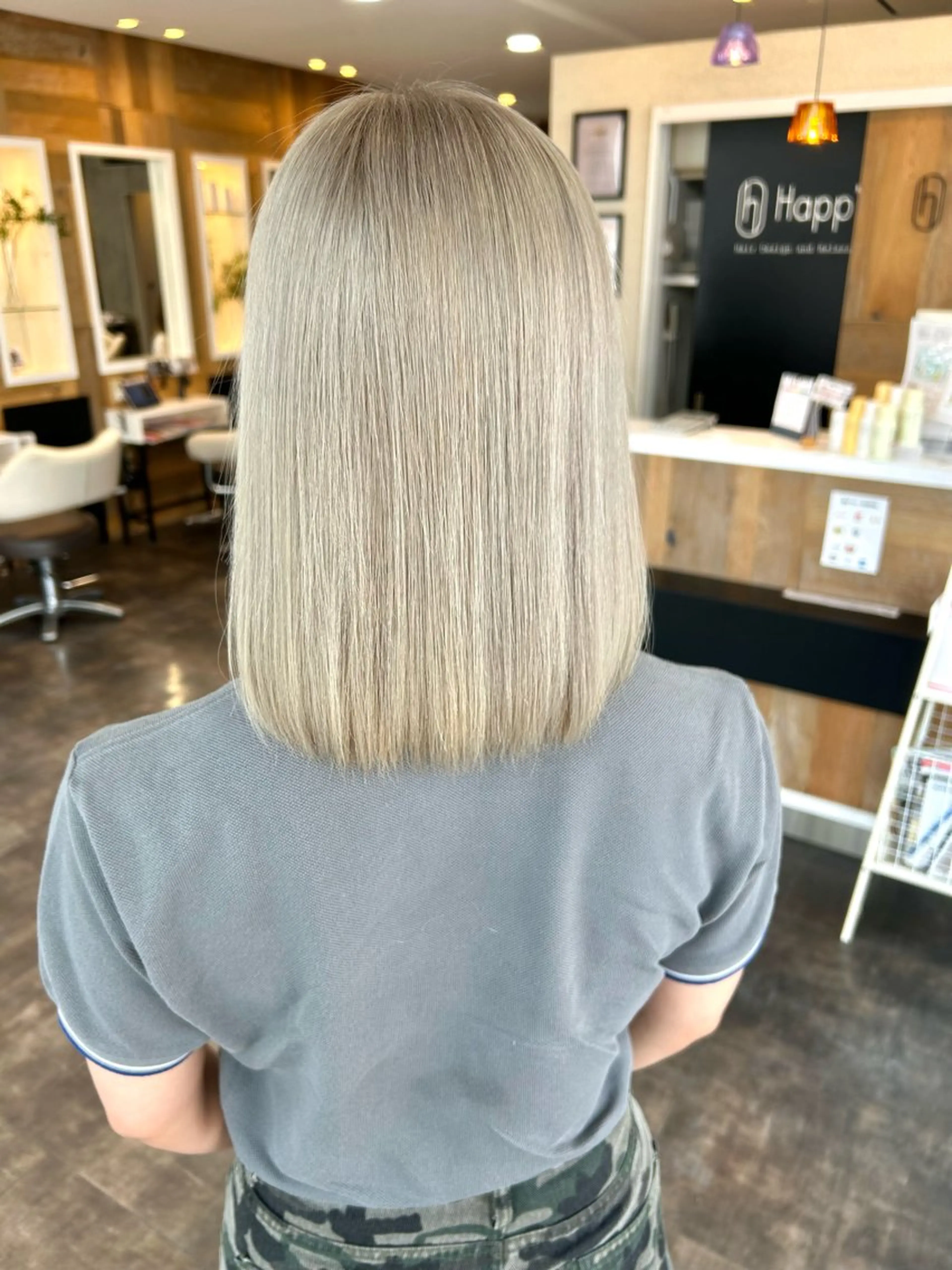 ミディアム カット ヘアカラー モデル募集中✂︎ Happis ハピスのヘアスタイル