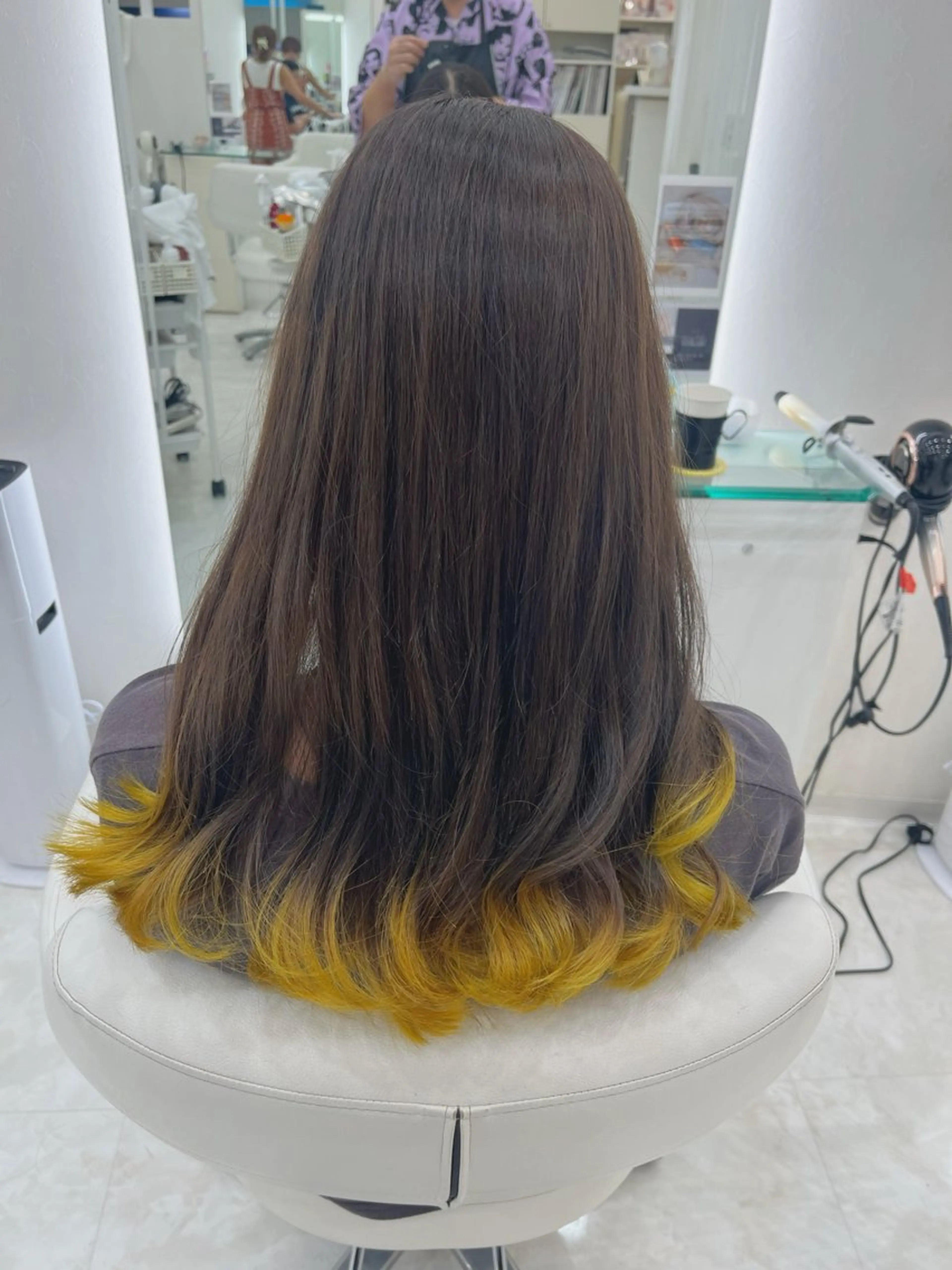 ロング カラー グレージュ イエローカラー カット ヘアカラー hair  Freak所属・山森 大地のヘアスタイル