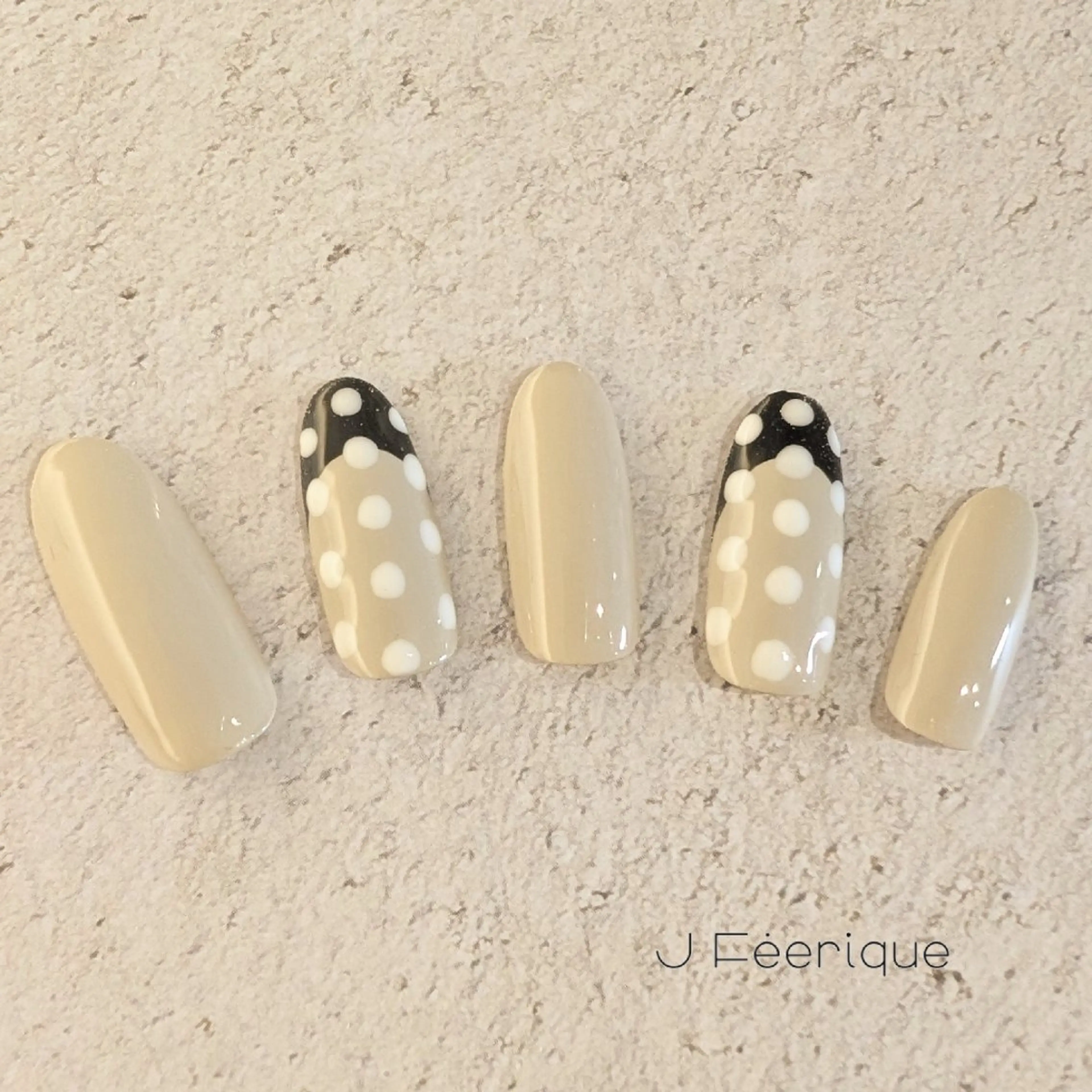 ネイル ハンドネイル ハンドケア Eri 歴8年 / 南森町ネイル💅のネイルデザイン