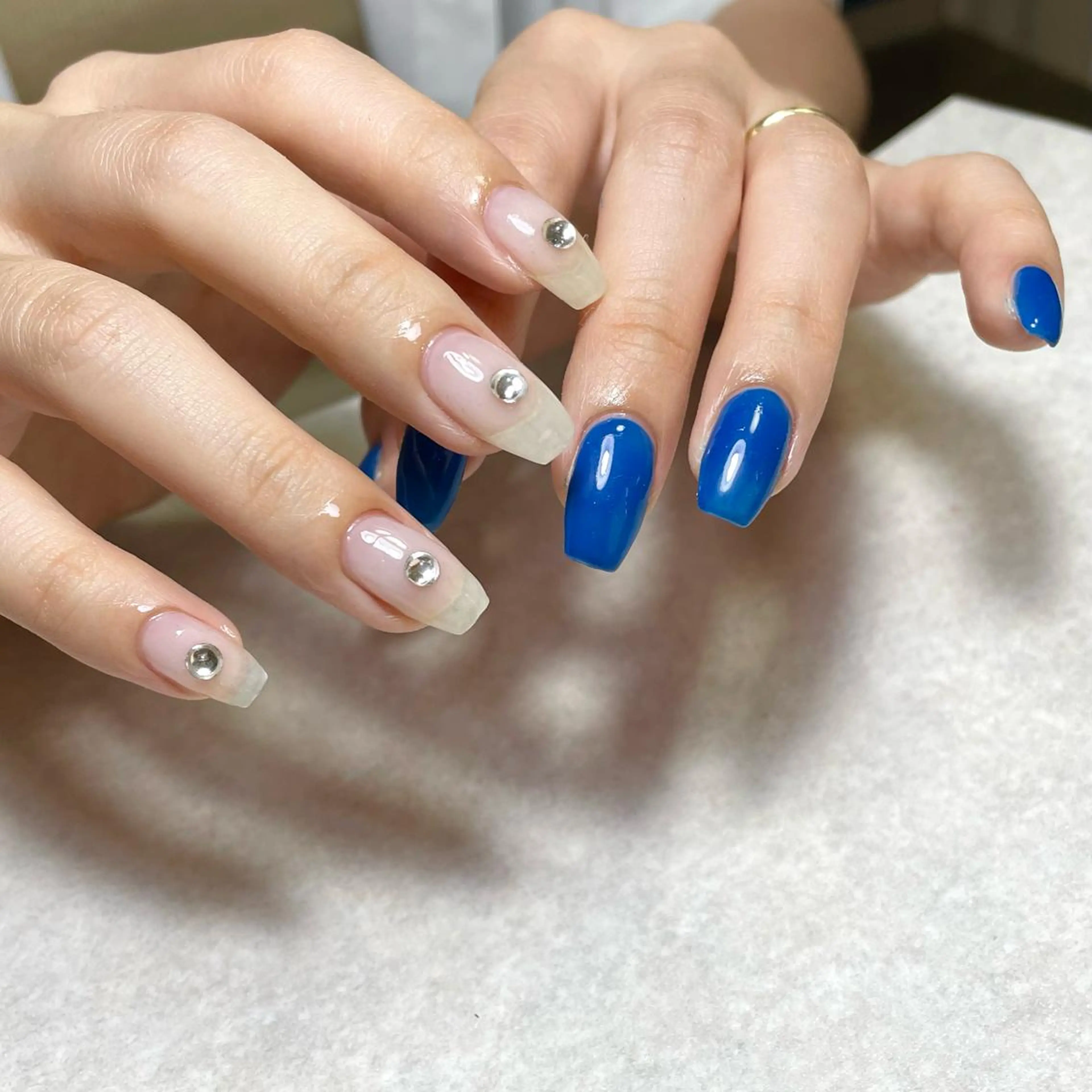 ネイル arc nail salon所属・arc nail KARINのネイルデザイン