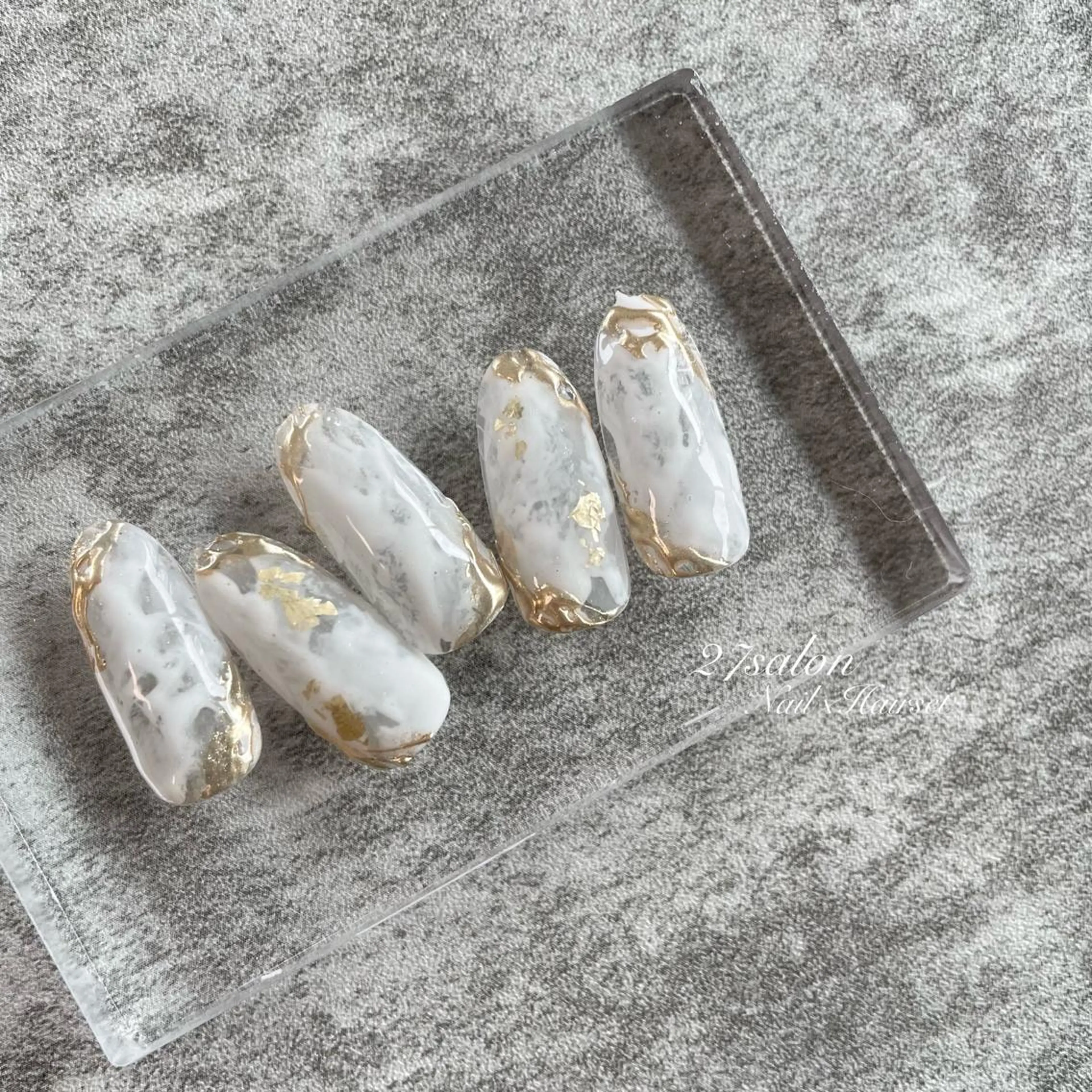 ネイル アートネイル ニュアンスネイル 27salon yuinaのネイルデザイン