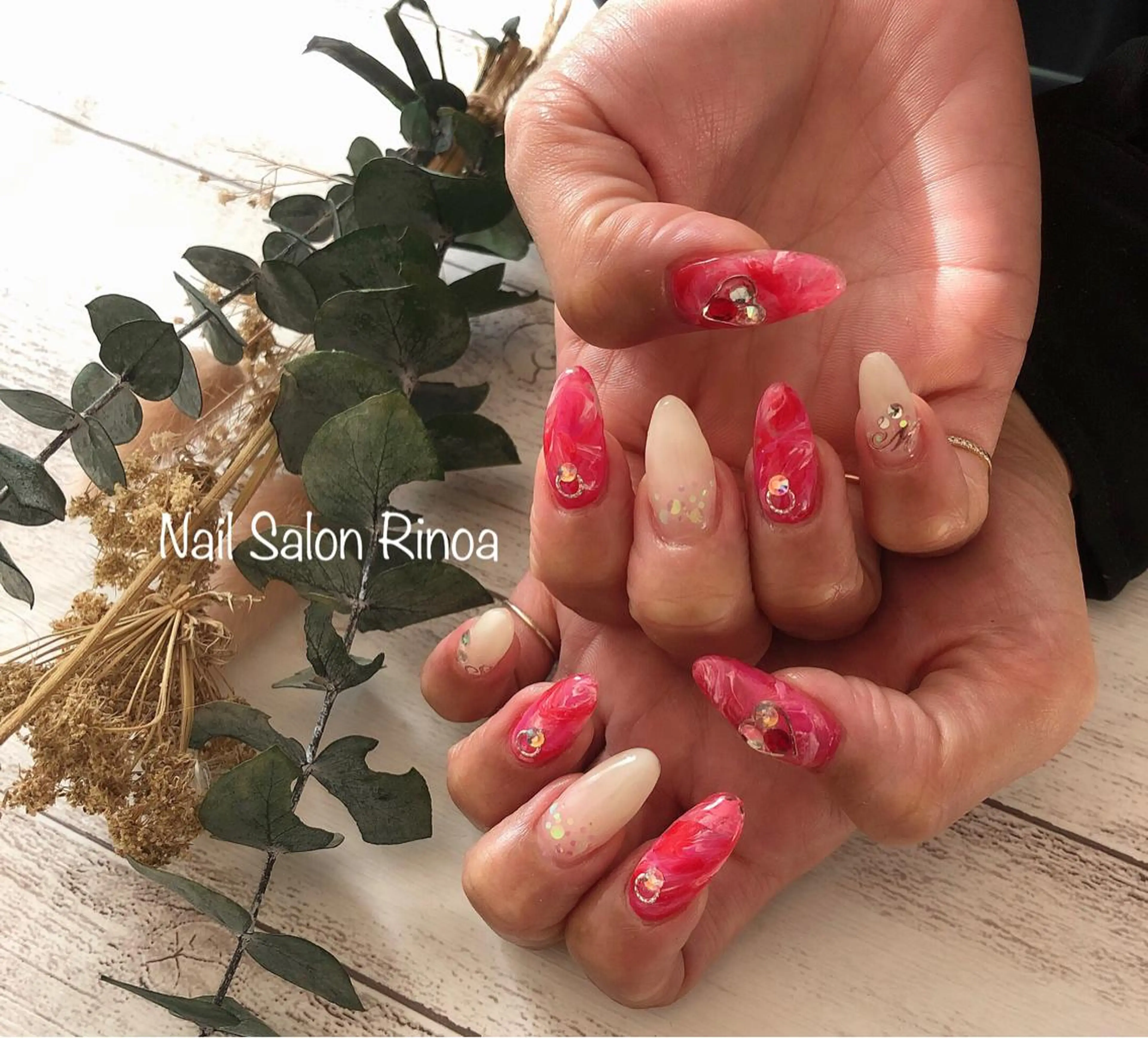ネイル Nail Salon Rinoaのネイルデザイン