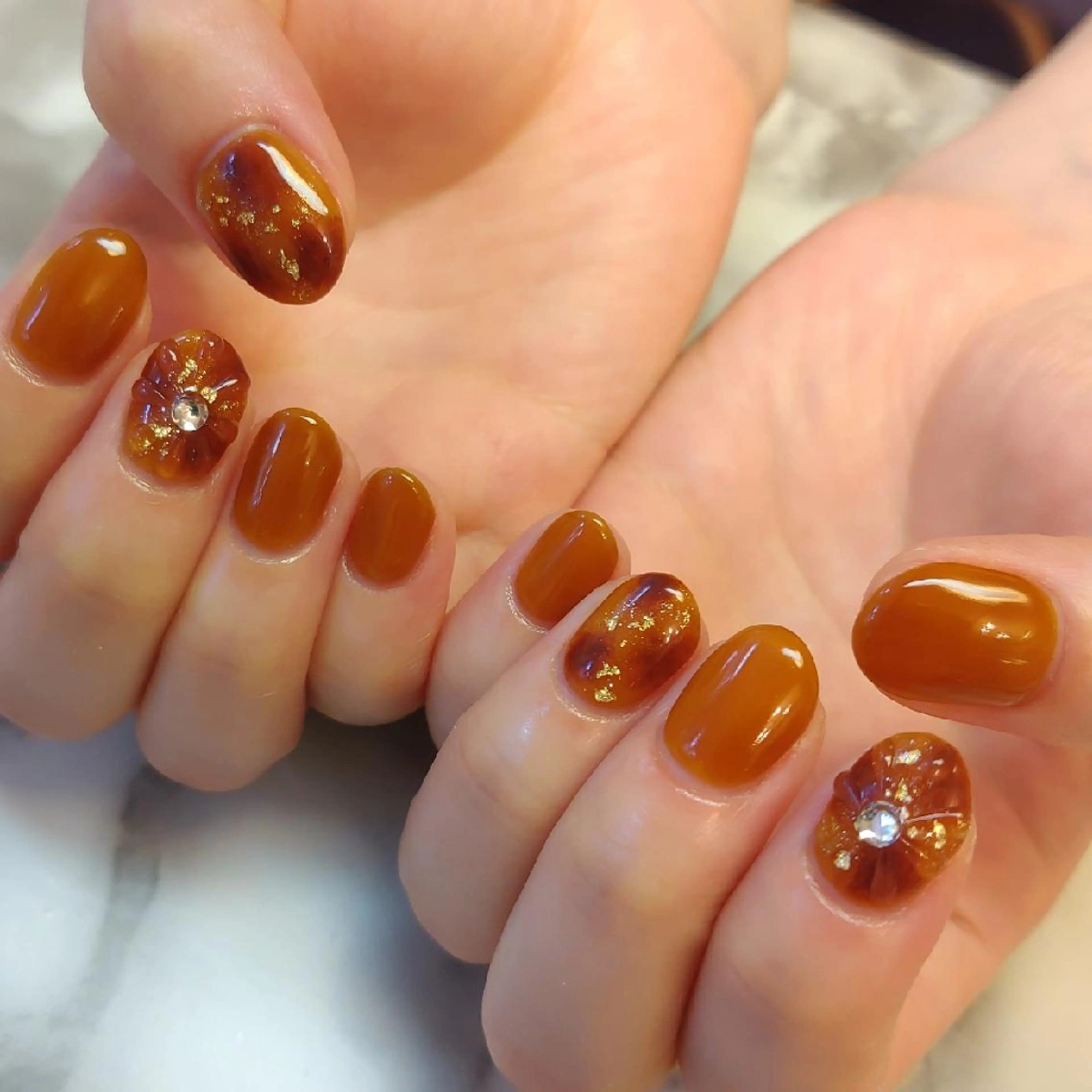 ネイル べっ甲ネイル フラワーネイル ぷっくりネイル ジェヌインネイル 河内のネイルデザイン