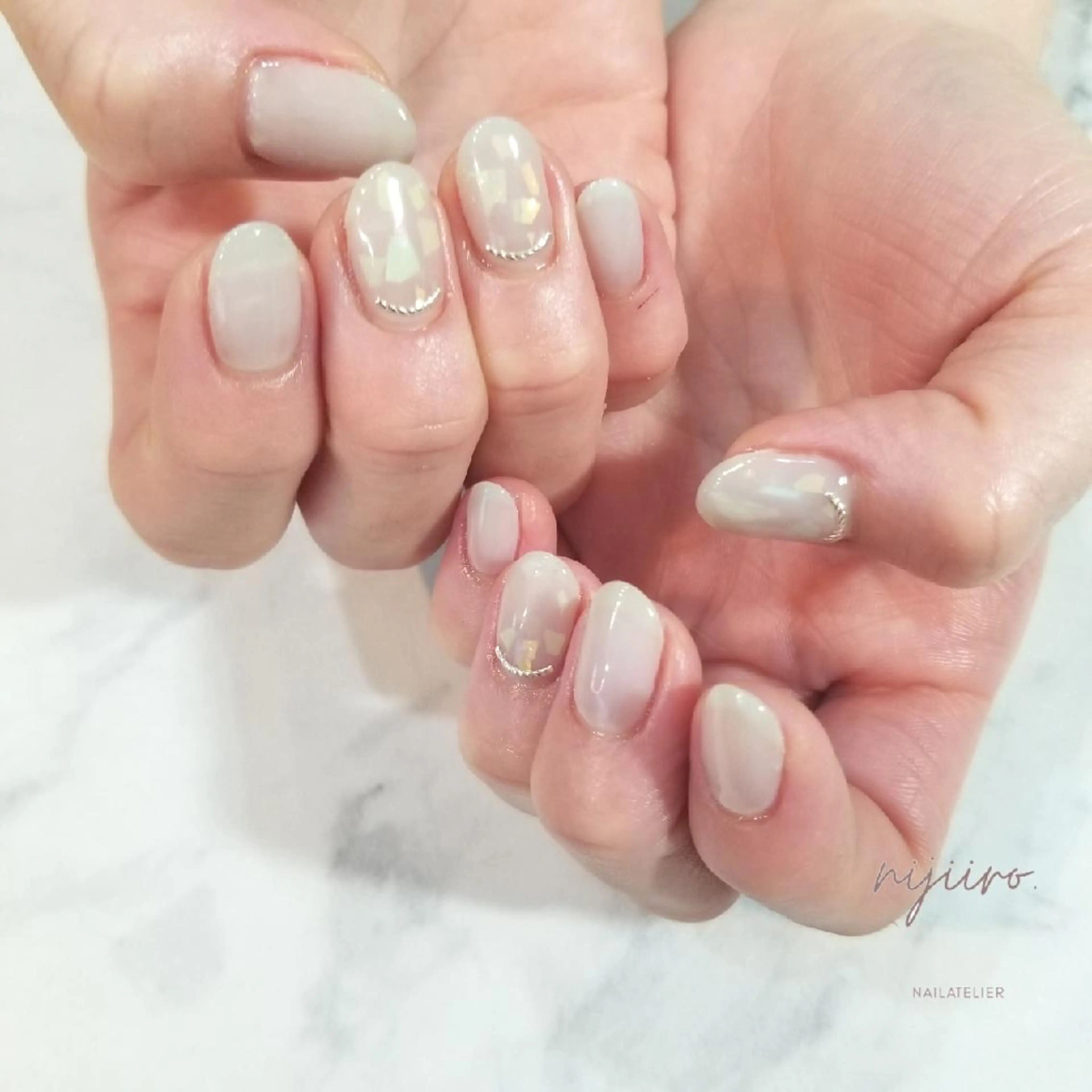 ネイル ハンドネイル nailatelier nijiiro.所属・nijiiro🌈 サトウのネイルデザイン