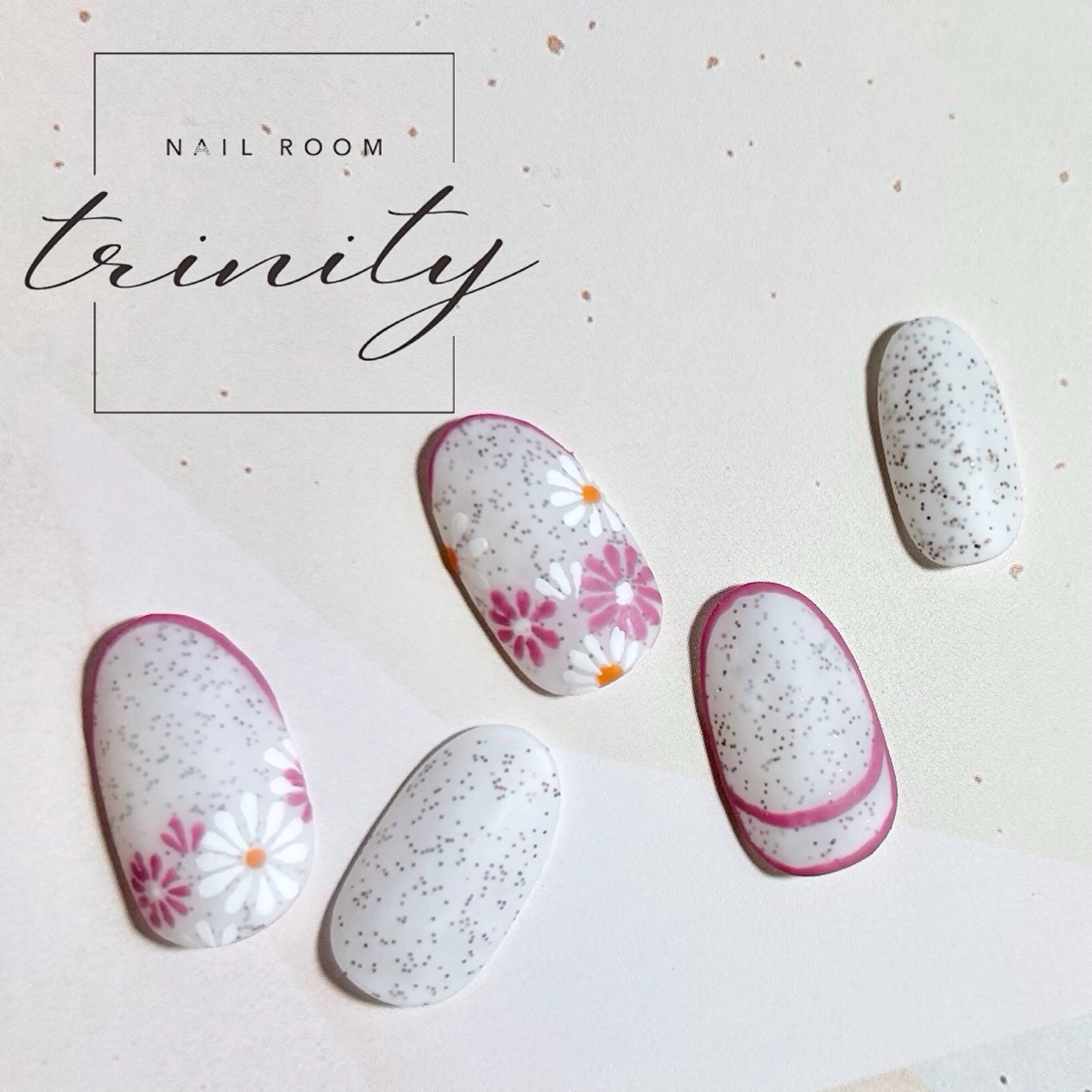 ネイル ハンドネイル Trinity staffのネイルデザイン