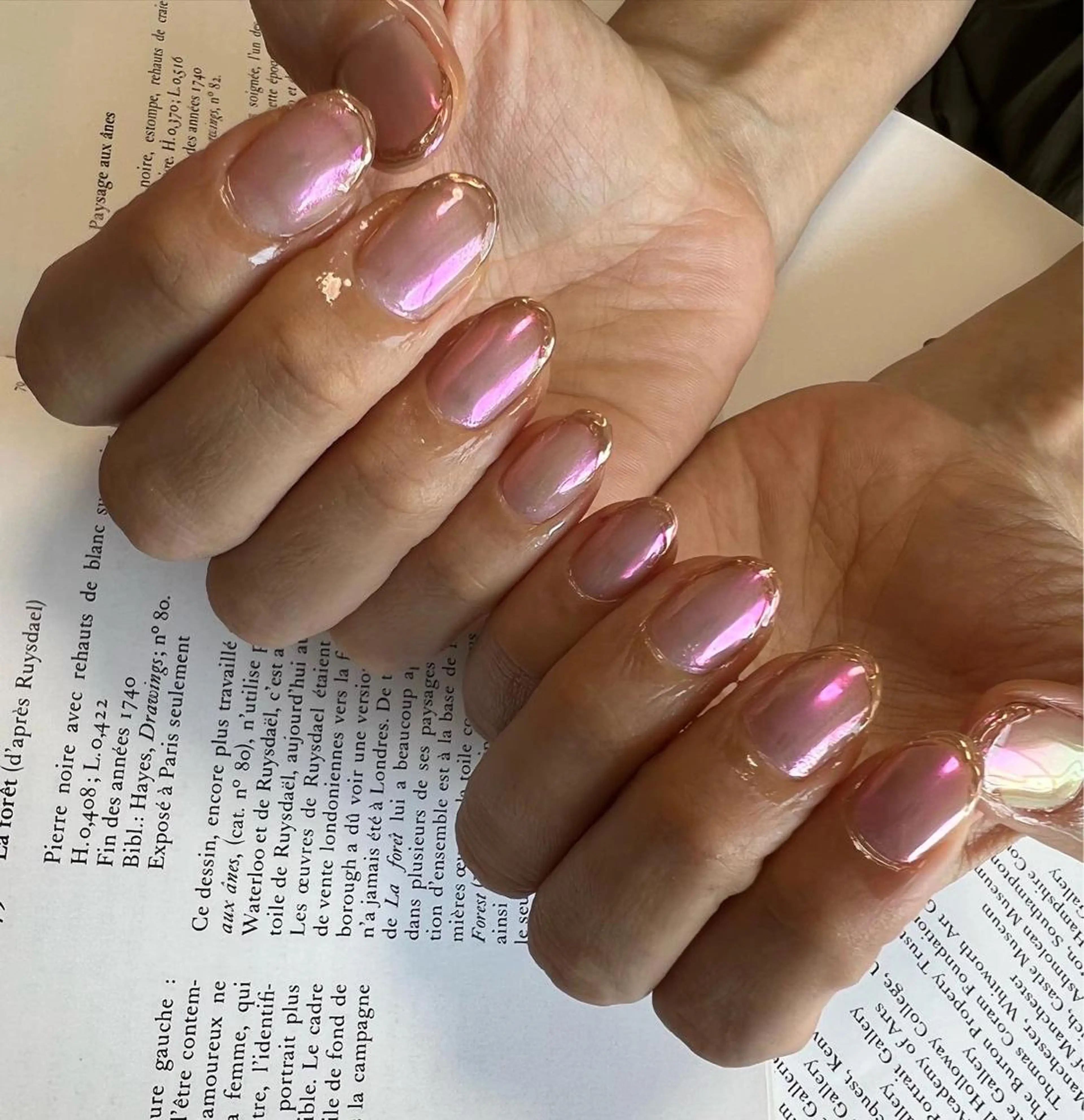 ネイル 黒葛原 めぐみのネイルデザイン