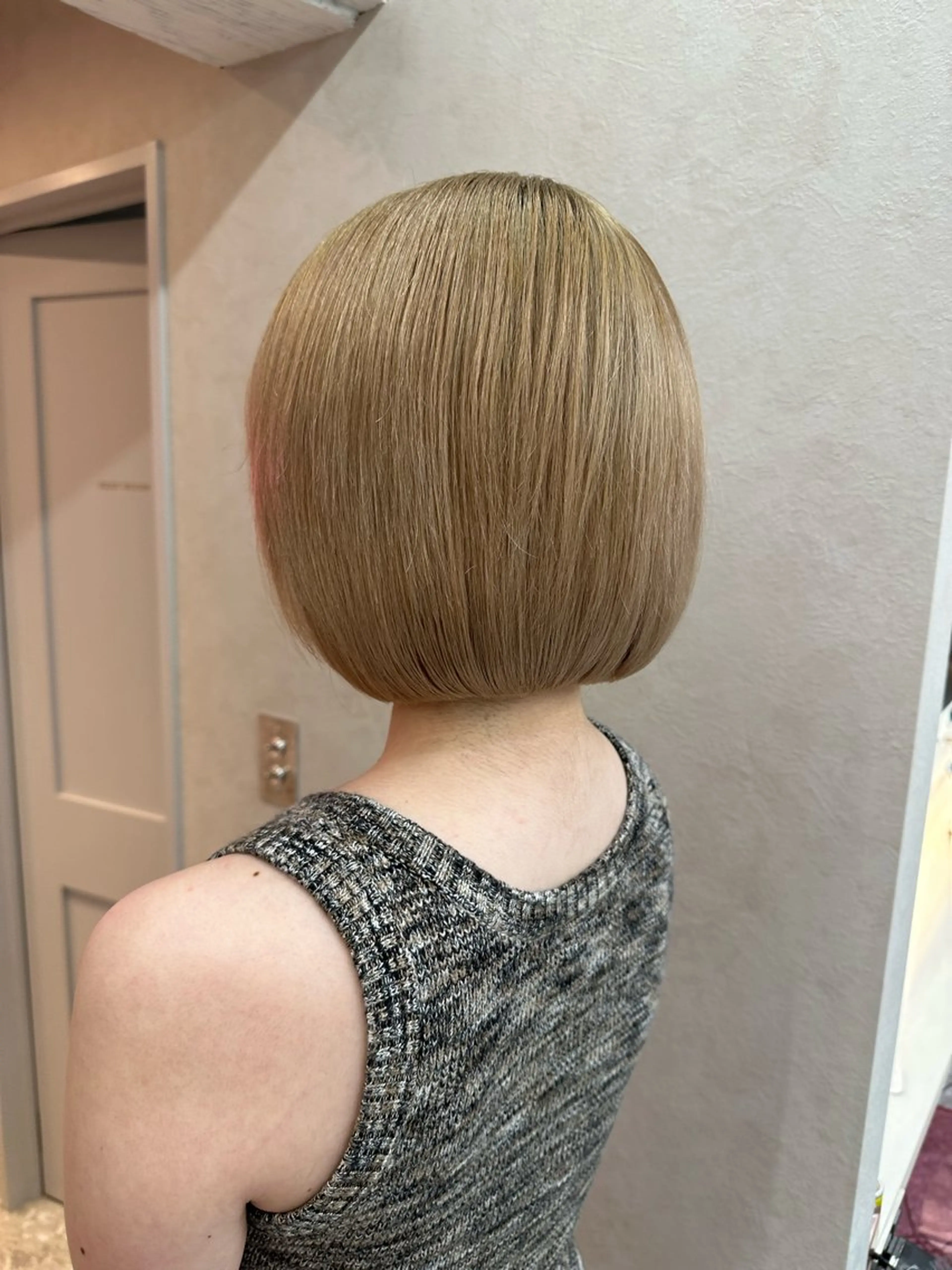 ショート シールエクステ エクステ 顔周りカット 髪質改善 韓国風ヘア カット ヘアカラー トリートメント 新宿/韓国レイヤー/ 髪質改善/佐藤航のヘアスタイル