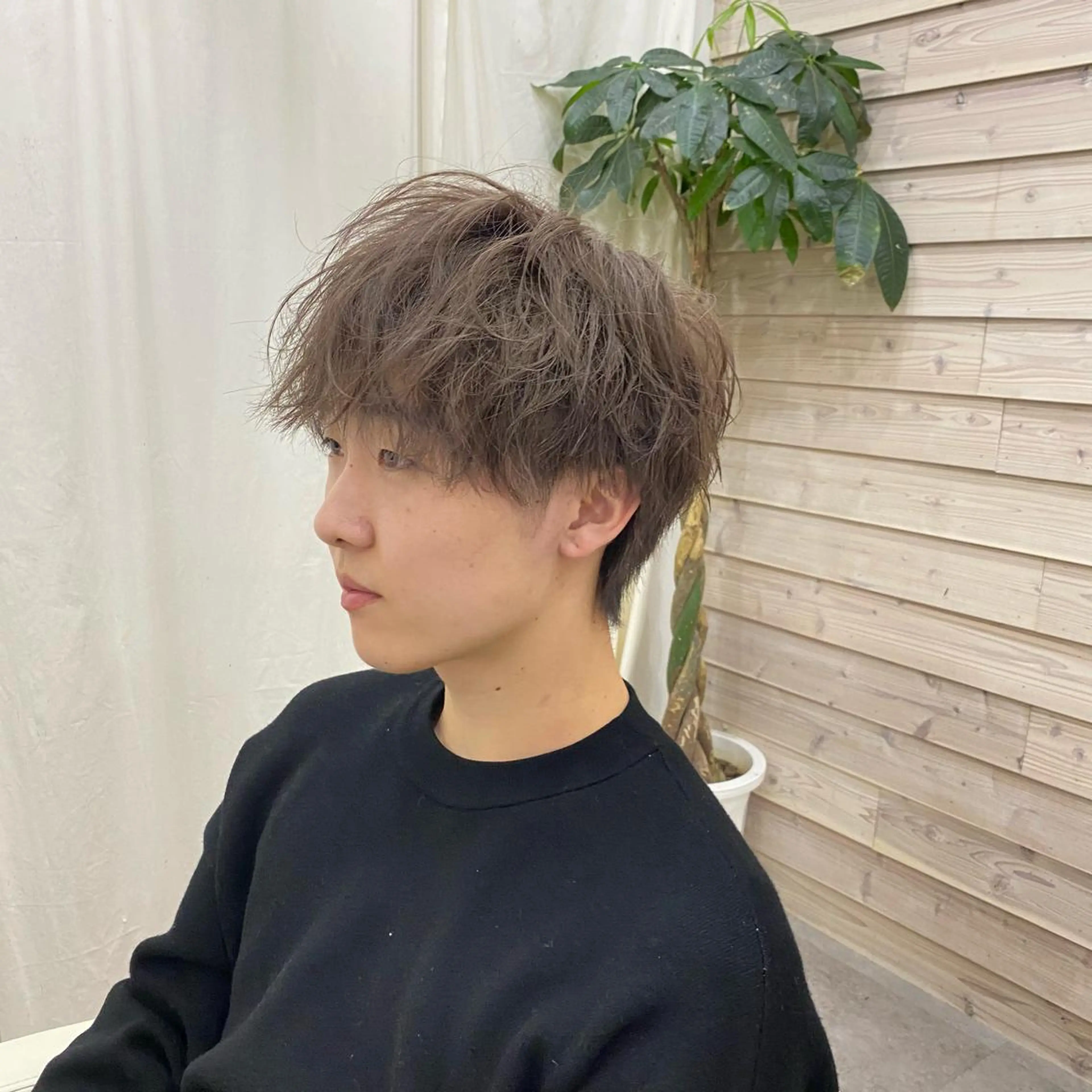 顔周り🇰🇷韓国 レイヤー/モエのヘアスタイル