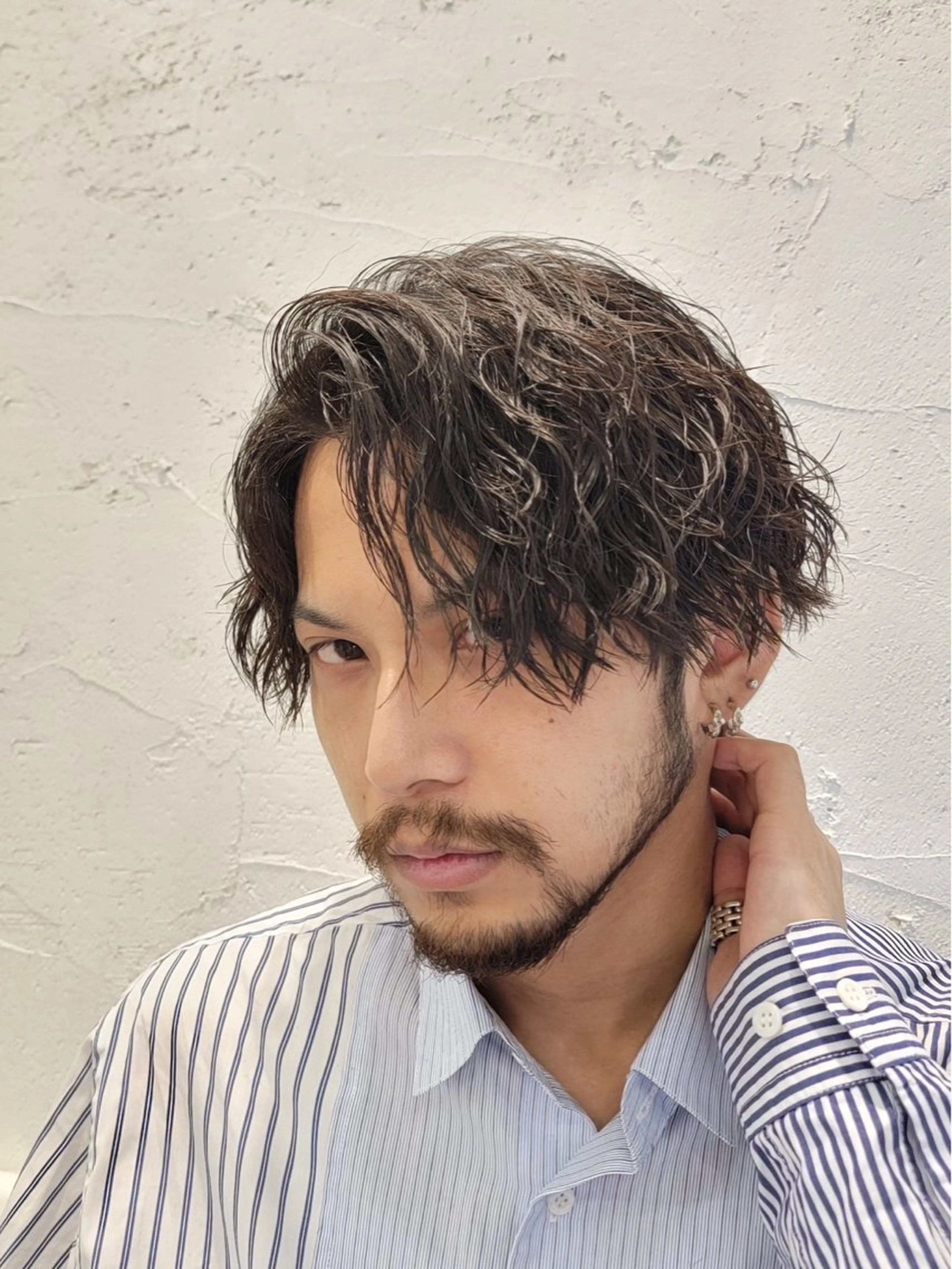 ショート パーマ ヘアアレンジ メンズ 原宿波巻きスパイラル パーマTOSHIのヘアスタイル