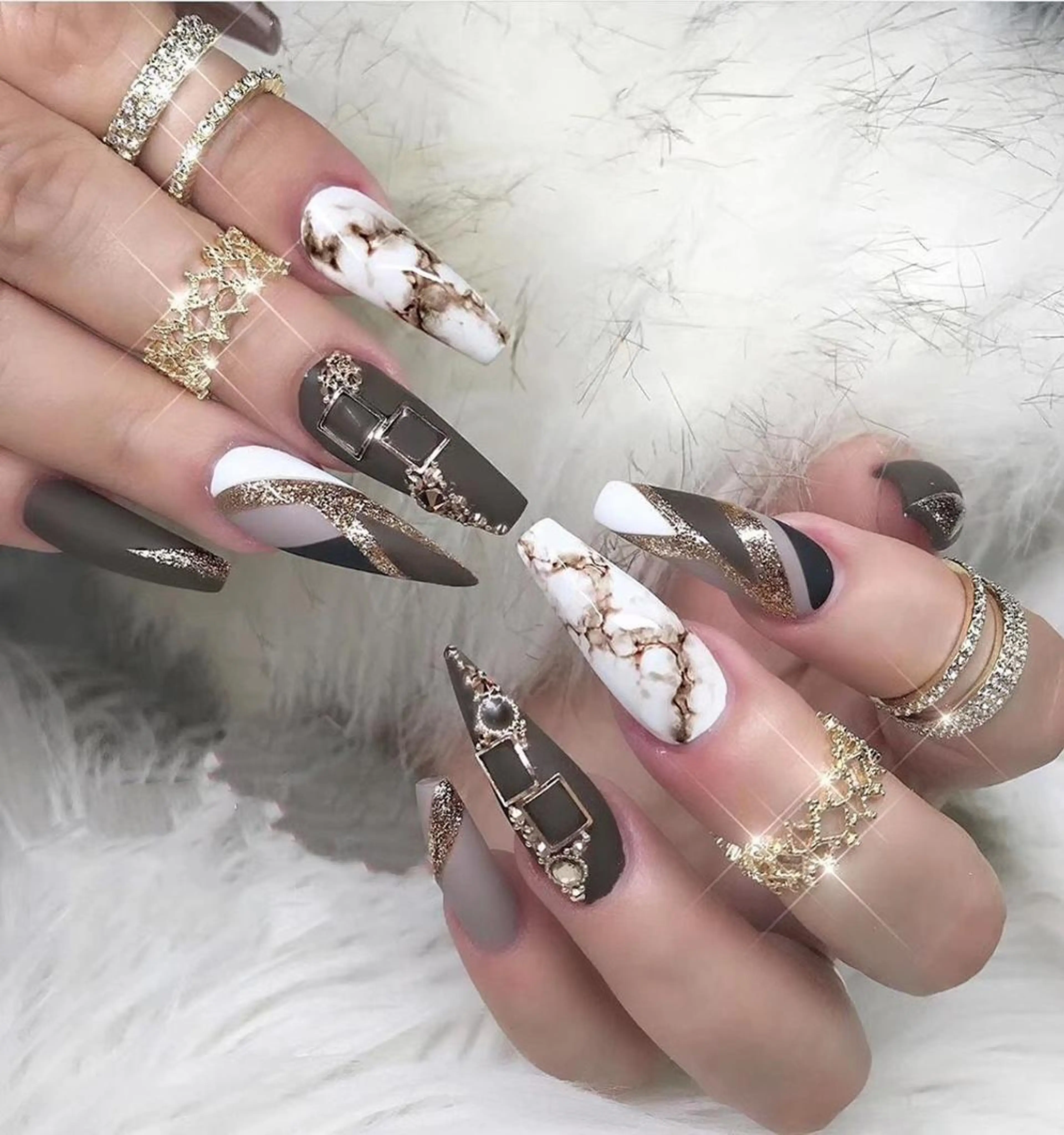 ネイル 🖤スカルプ専門店 新宿・MR🖤のネイルデザイン