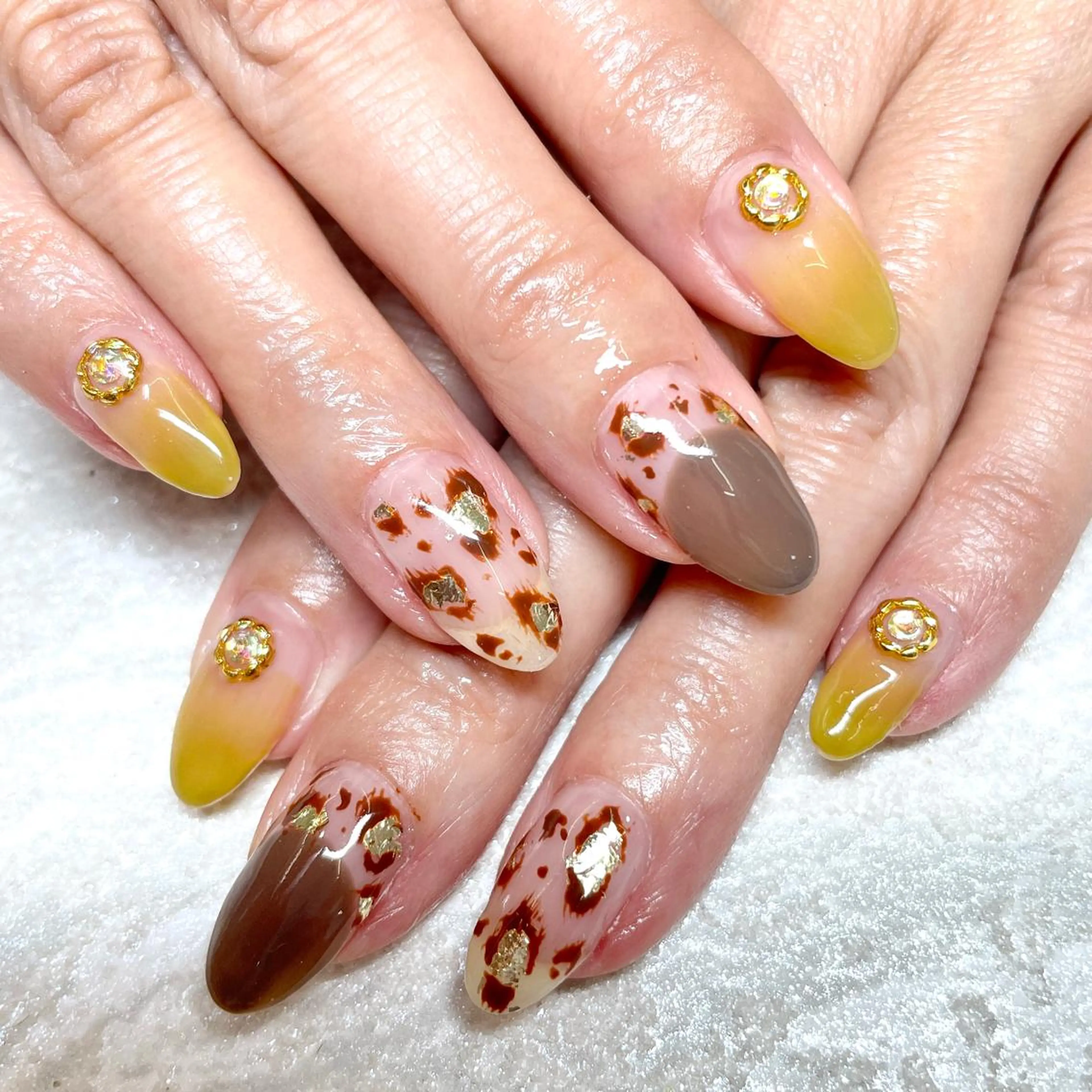 ネイル nail Eclat所属・志賀野 美喜のネイルデザイン