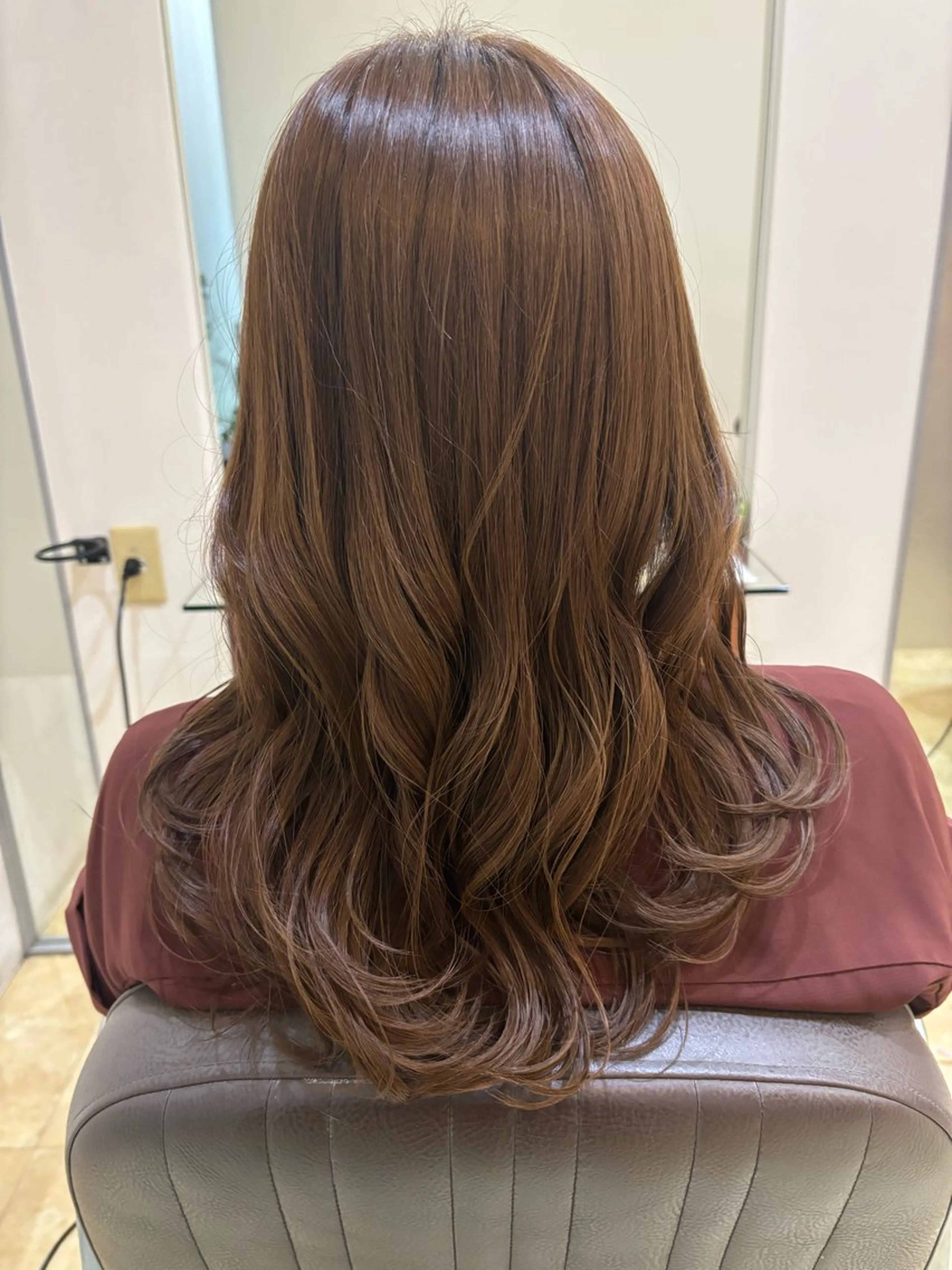ミディアム カラー カット パーマ 亀山 来未のヘアスタイル