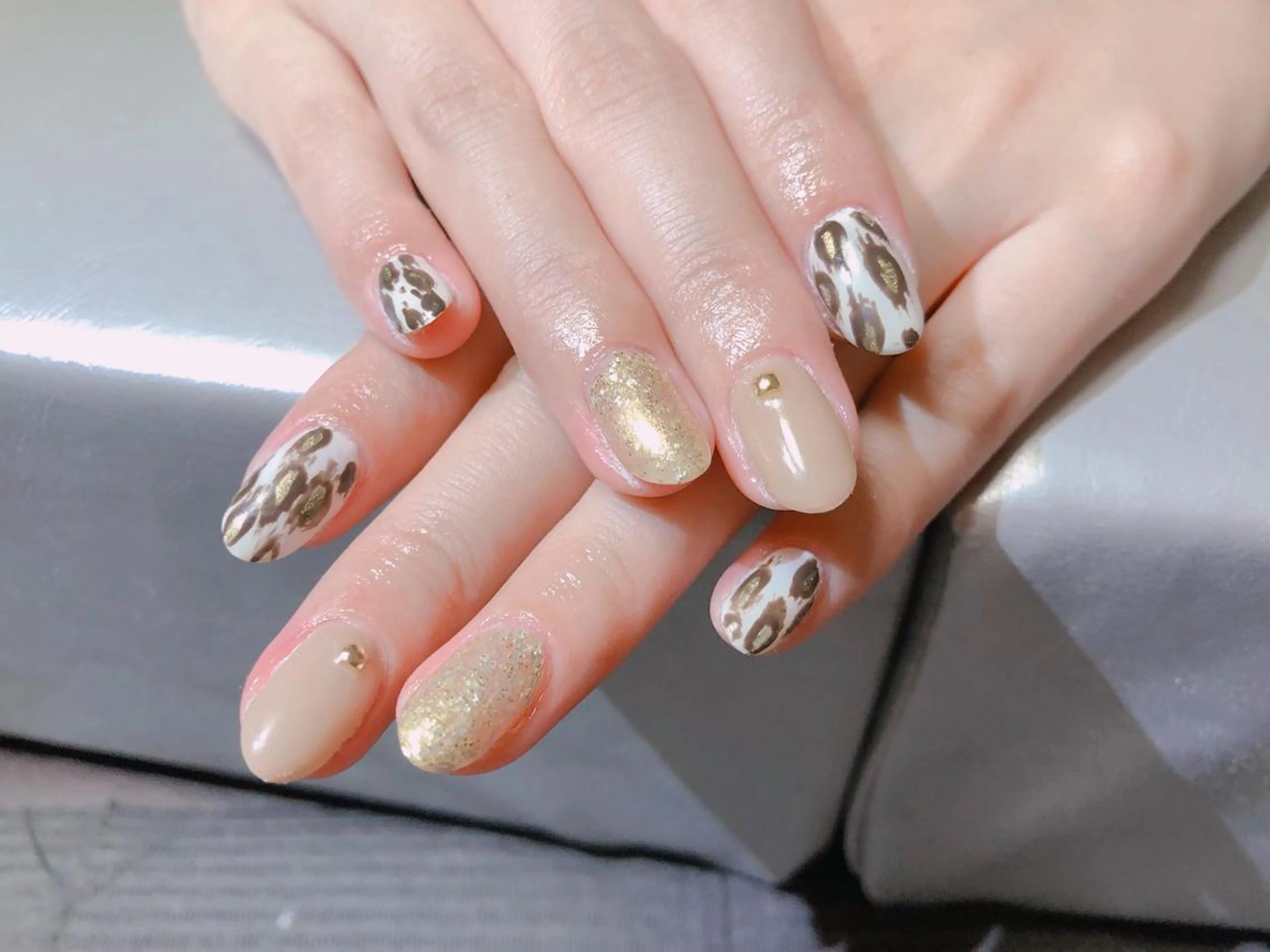 ネイル 伊藤 美里のネイルデザイン