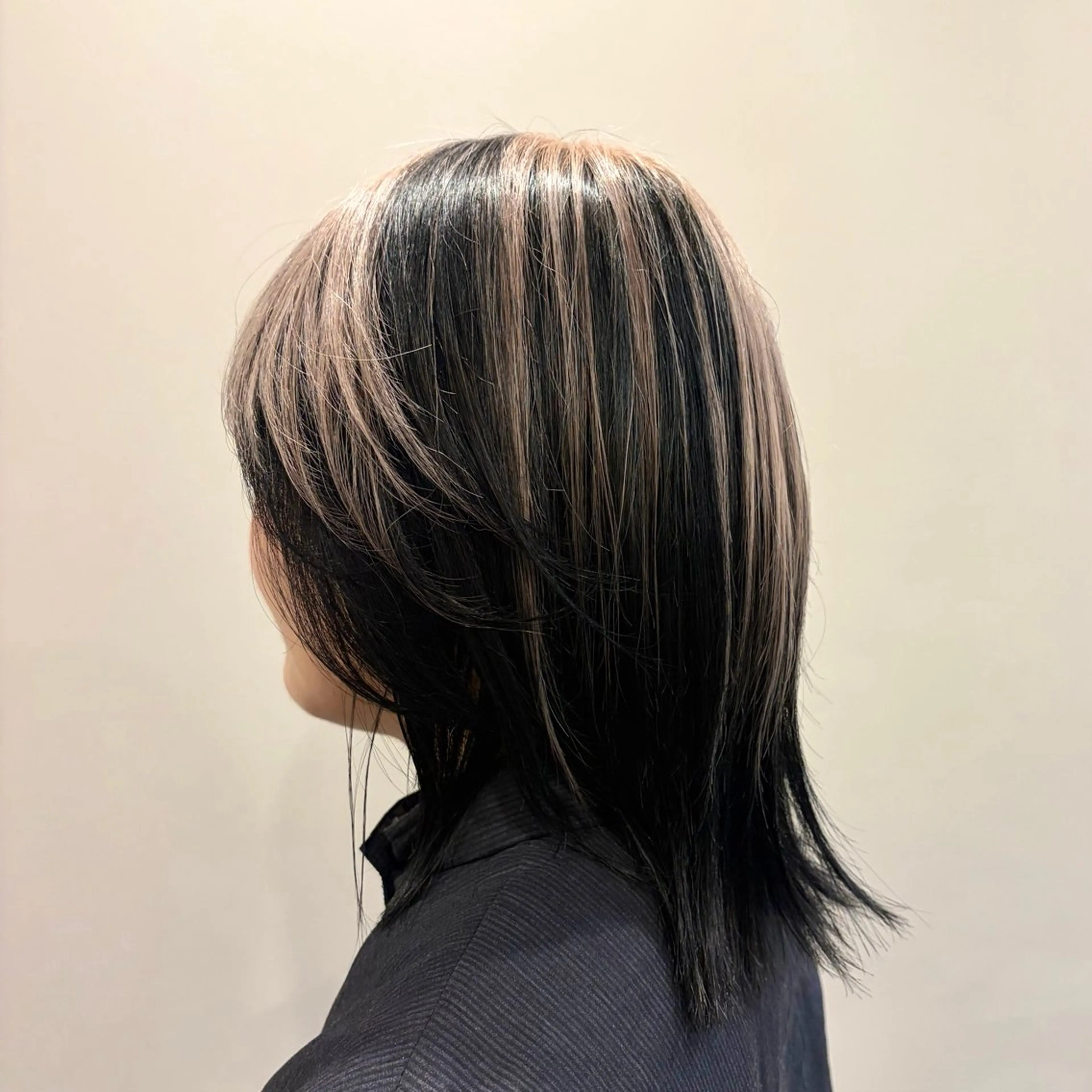 ミディアム カラー ヘアカラー 多田 望花のヘアスタイル