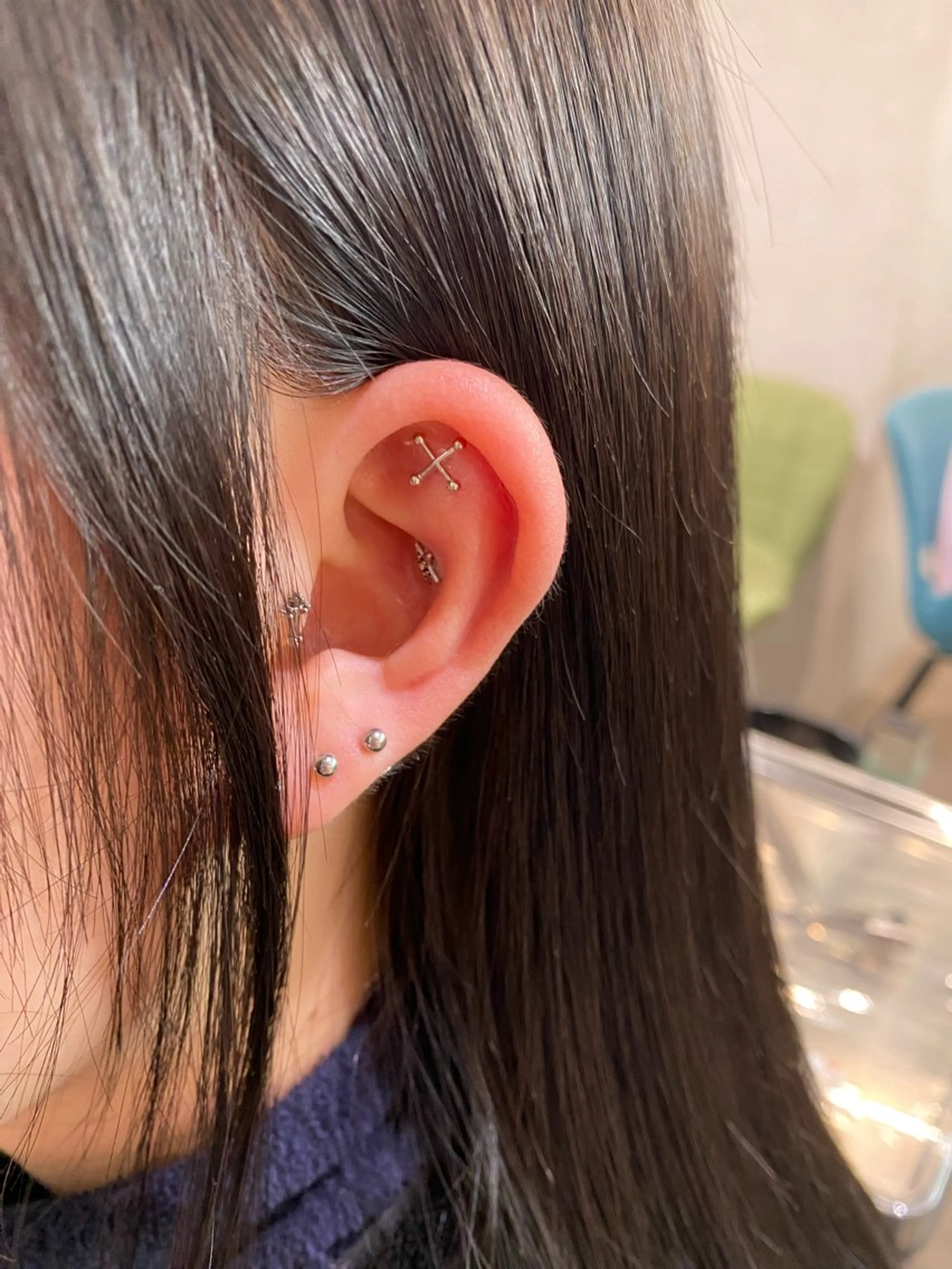 ヘアカラー 派手髪ハイトーン💛 ネイル💅まりなのヘアスタイル