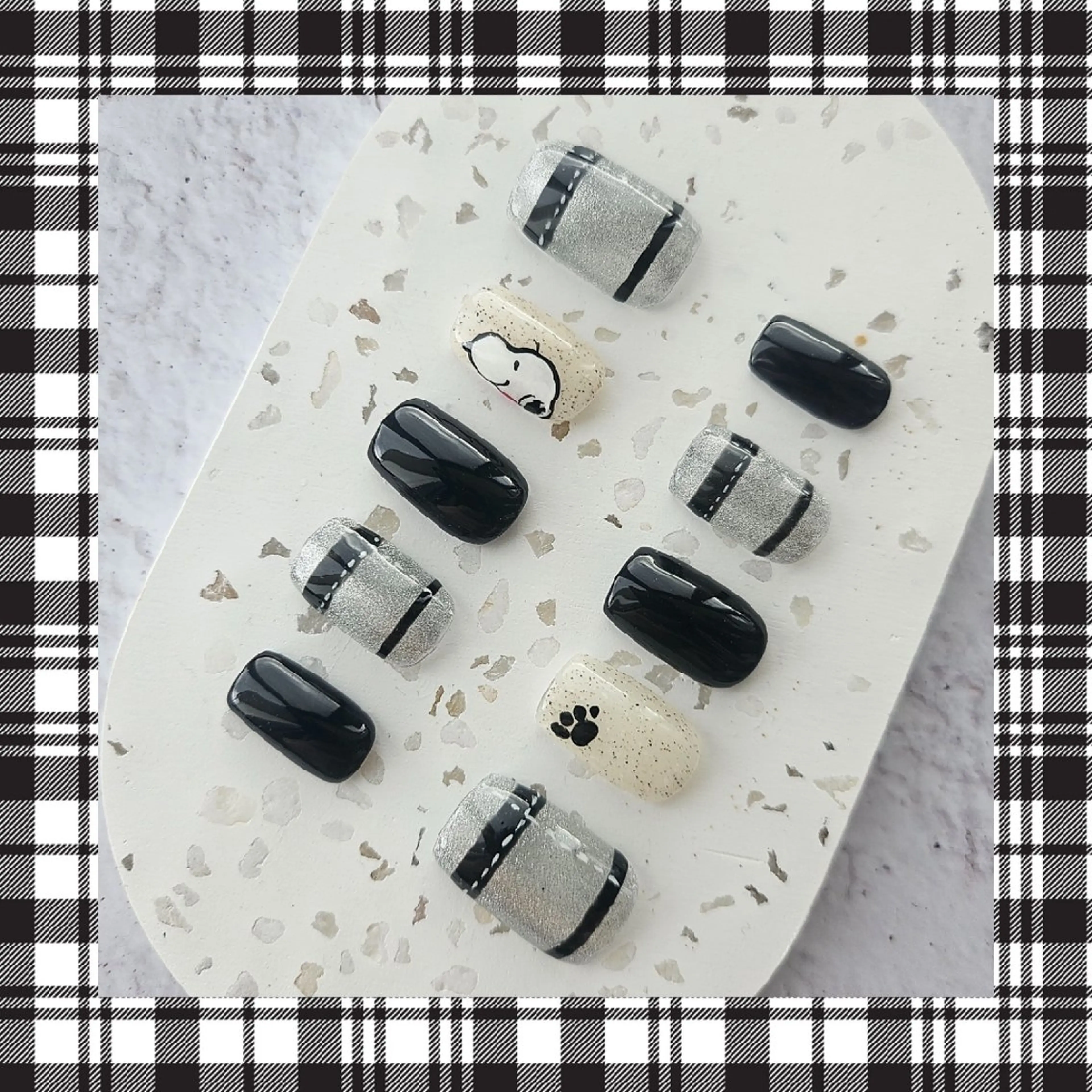 ネイル マグネットネイル ネイルチップ Noah'snail   のネイルデザイン