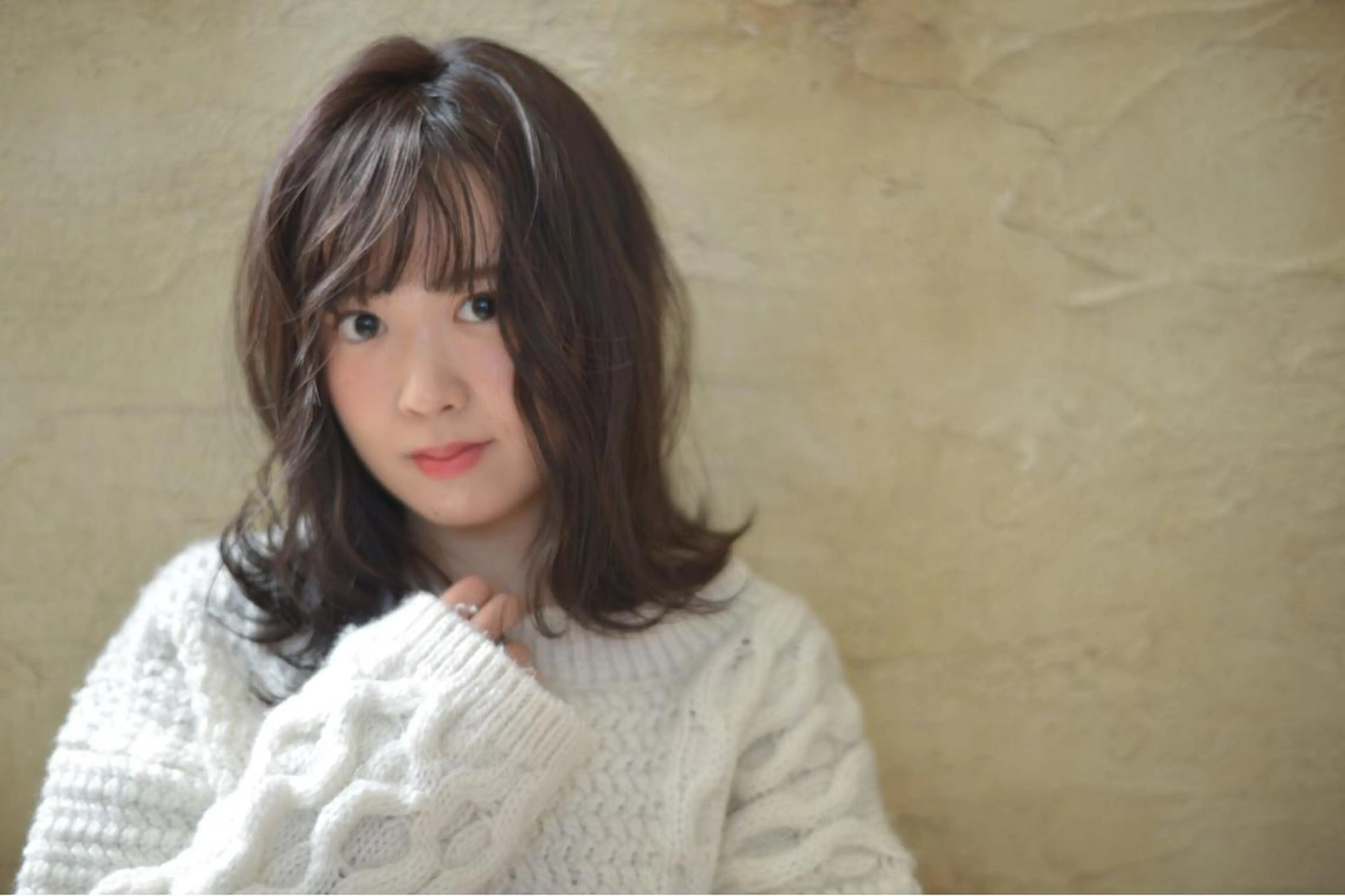 セミロング GLROW haruhiのヘアスタイル