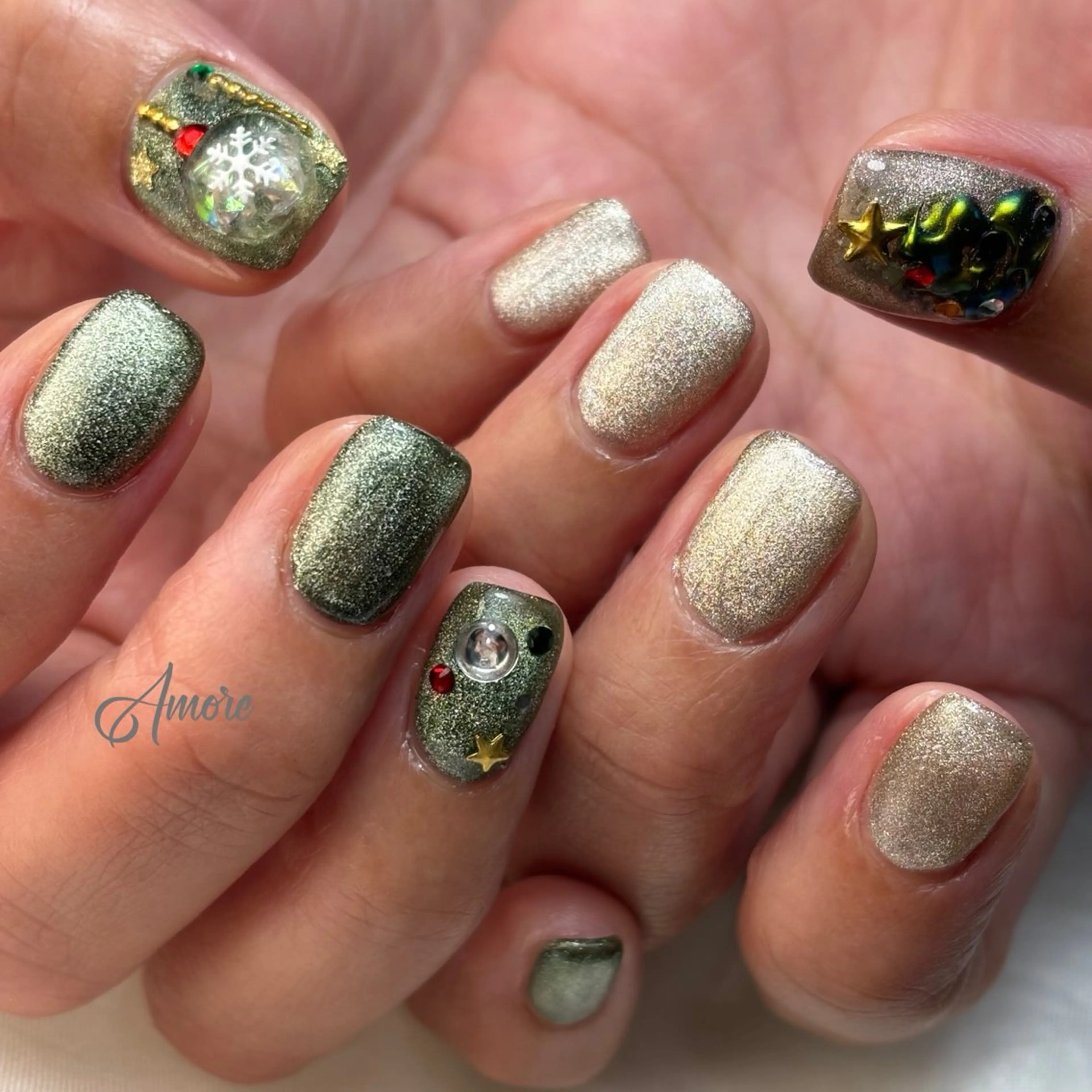 ネイル ジェルネイル キラキラネイル 韓国ネイル マグネットネイル パラジェル You kyehwaのネイルデザイン