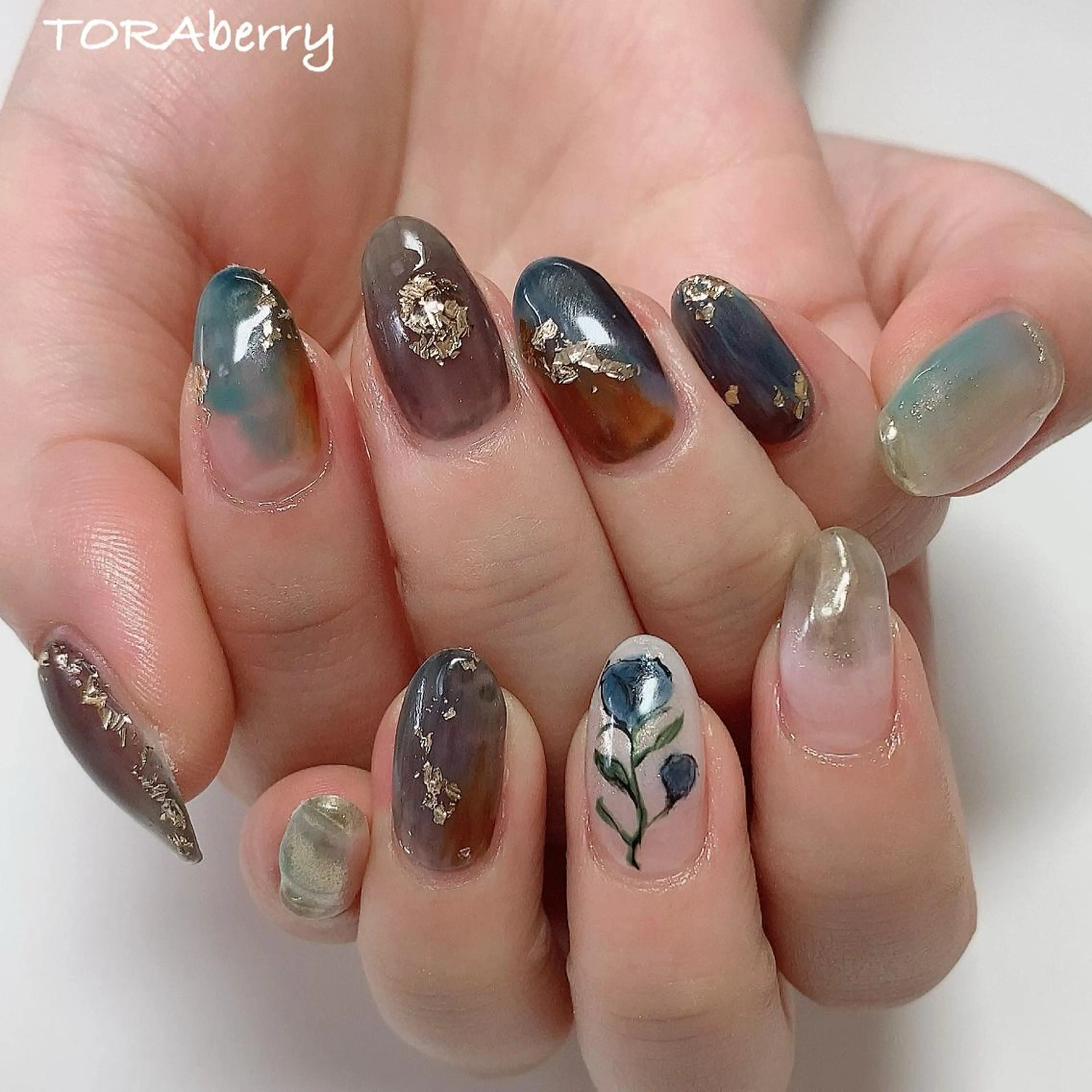 ネイル ハンドネイル ネイリスト なつみのネイルデザイン