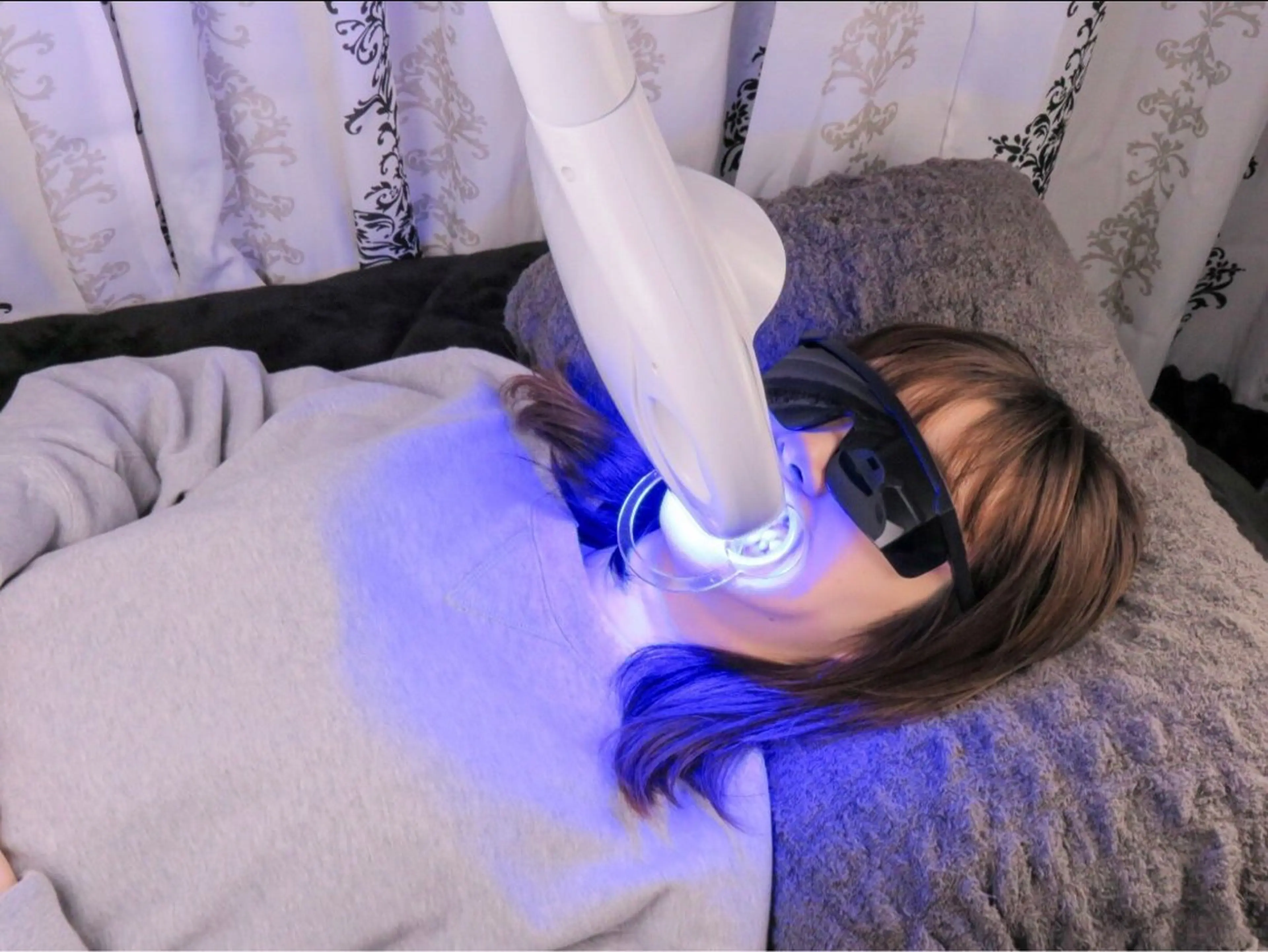 セルフホワイトニング60分照射🦷✨圧倒的効果実感🔥痛みの少ない最新ホワイトニング🥛の写真