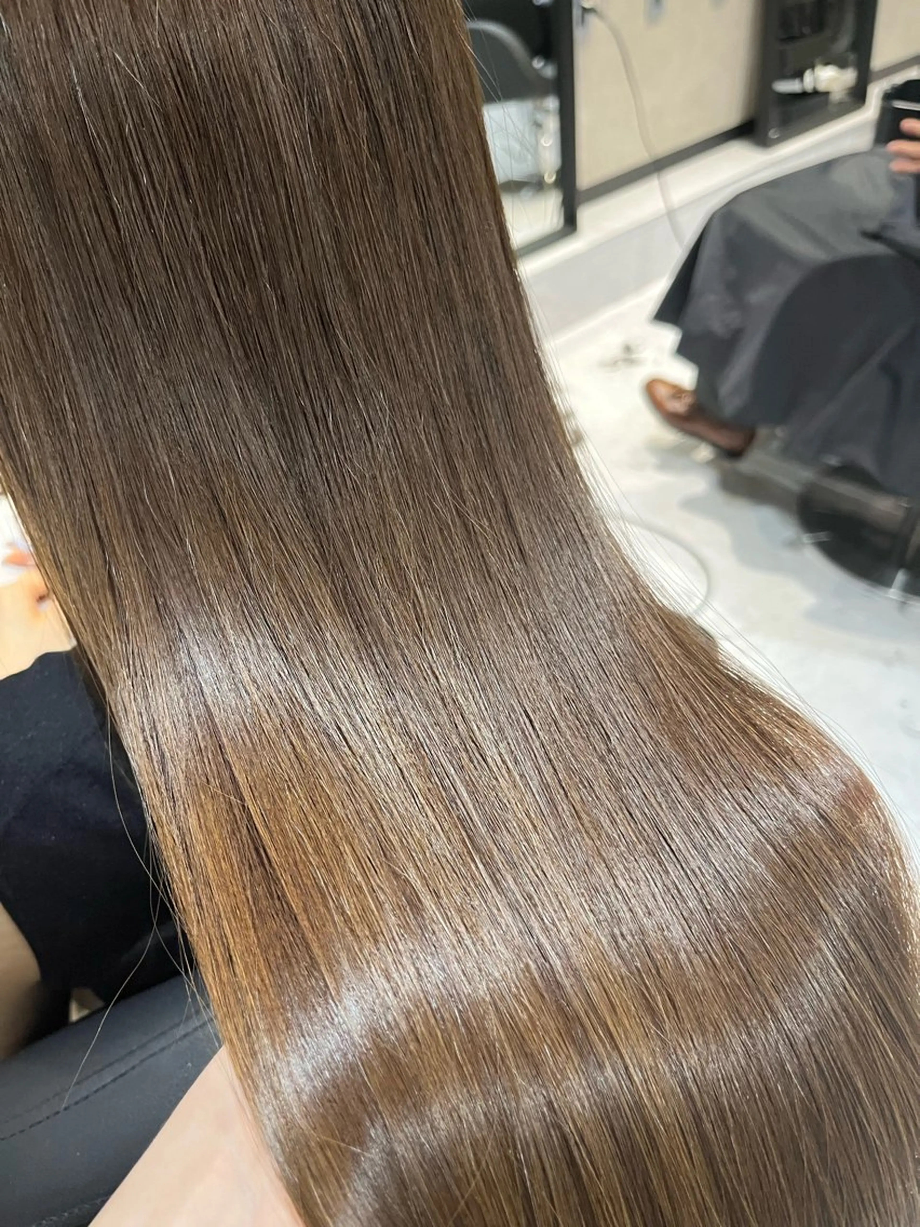 ロング カラー room肥後橋所属・room ヨネヤマのヘアスタイル