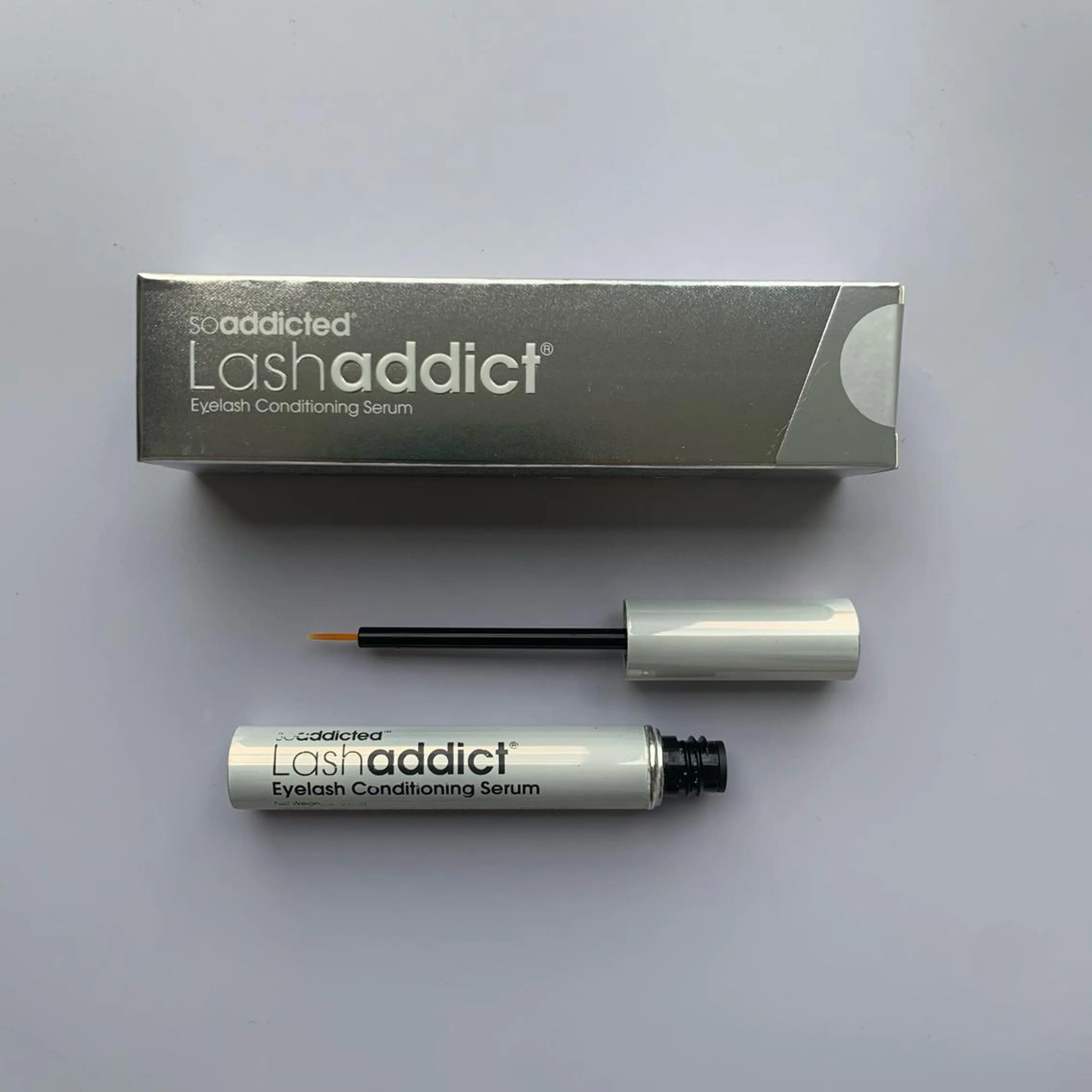 来店購入予約/ラッシュアディクトの写真