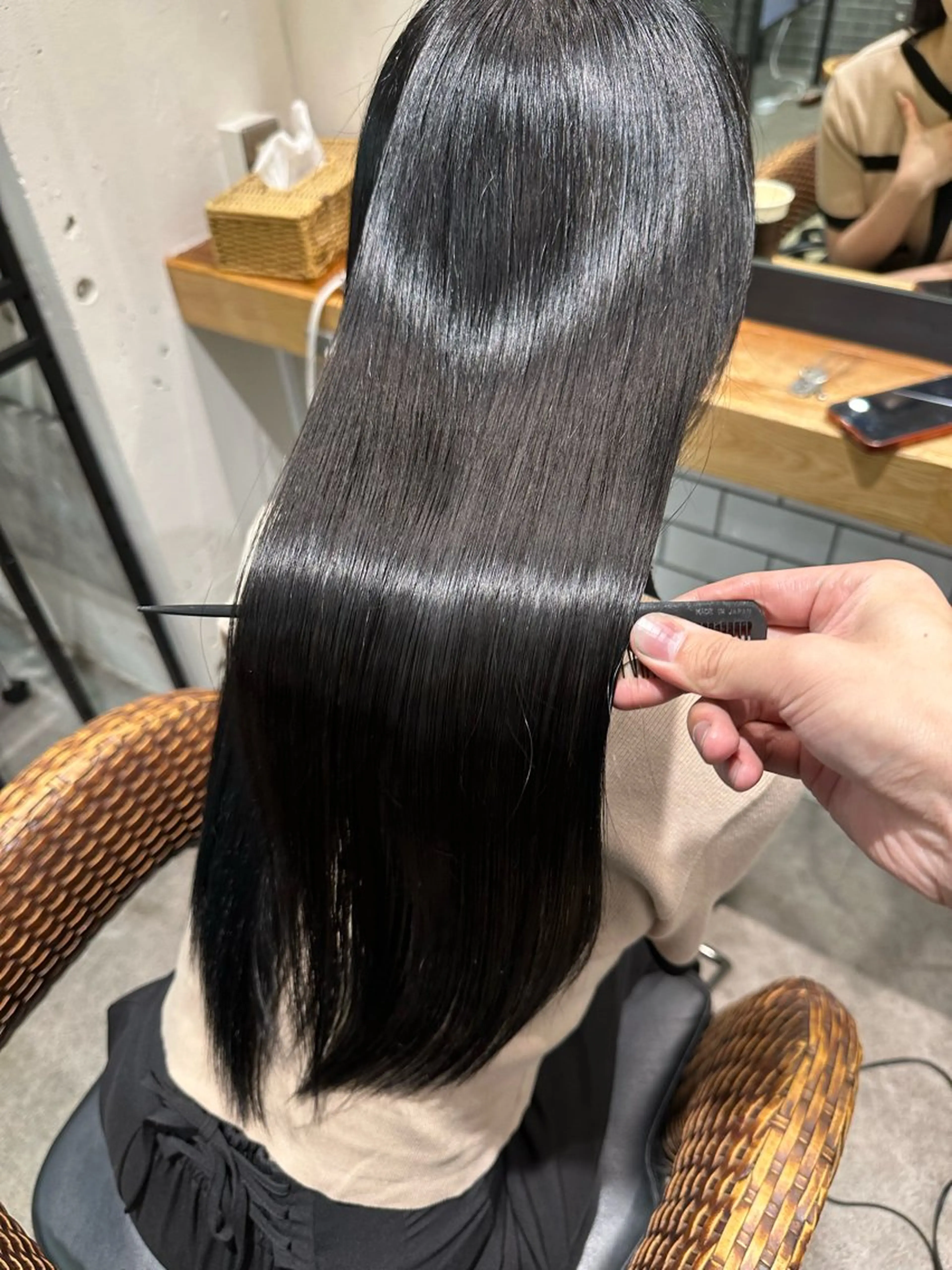 ロング カラー パーマ ヘアアレンジ メンズ キッズ メンズブリーチ メンズ韓国風 メンズウルフカット ベージュカラー 黒髪 🌈髪質改善TR 艶カラーユウダイ🌈のヘアスタイル