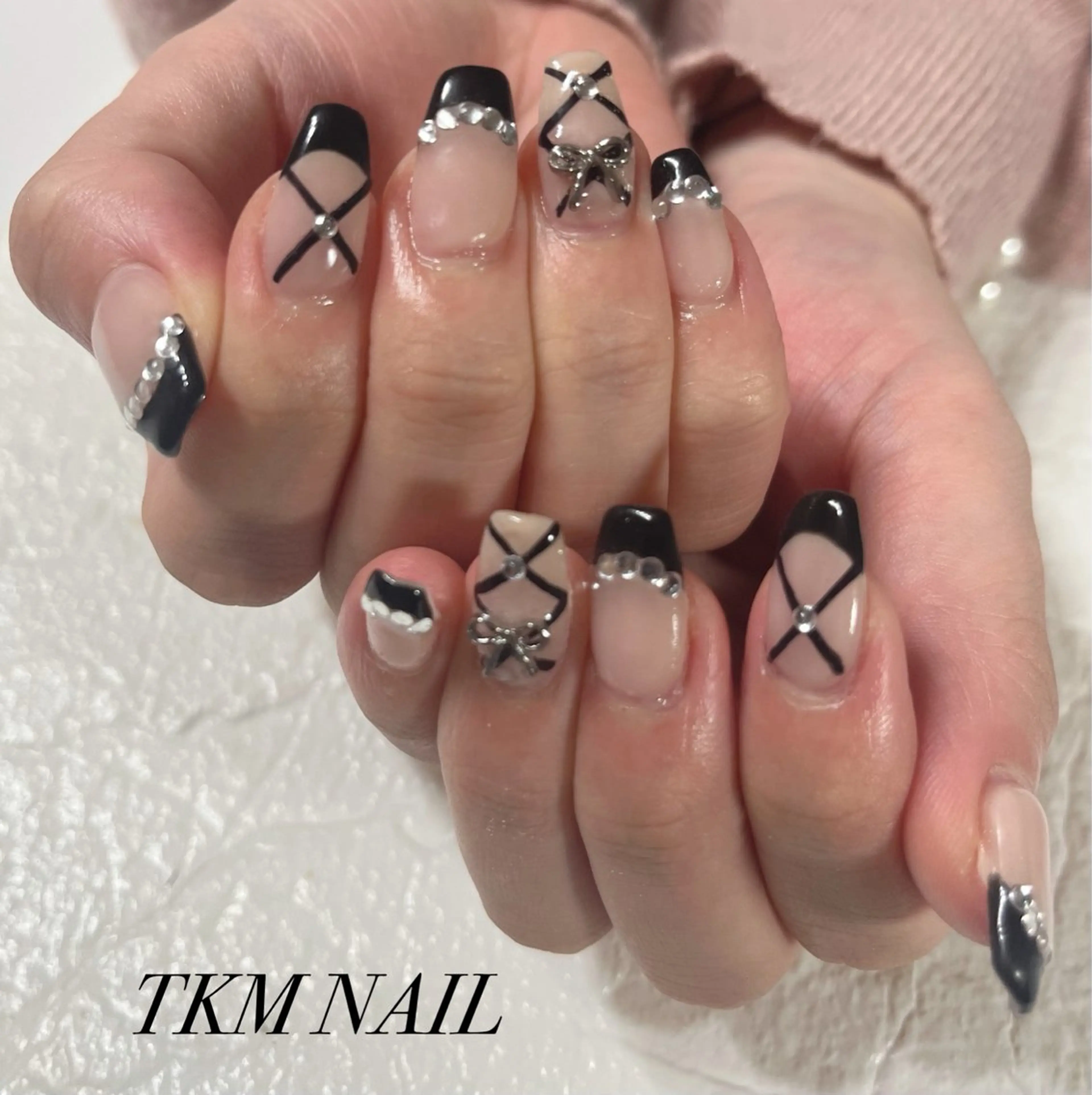 ネイル ゴージャス リボン ______ TKM  NAILのネイルデザイン
