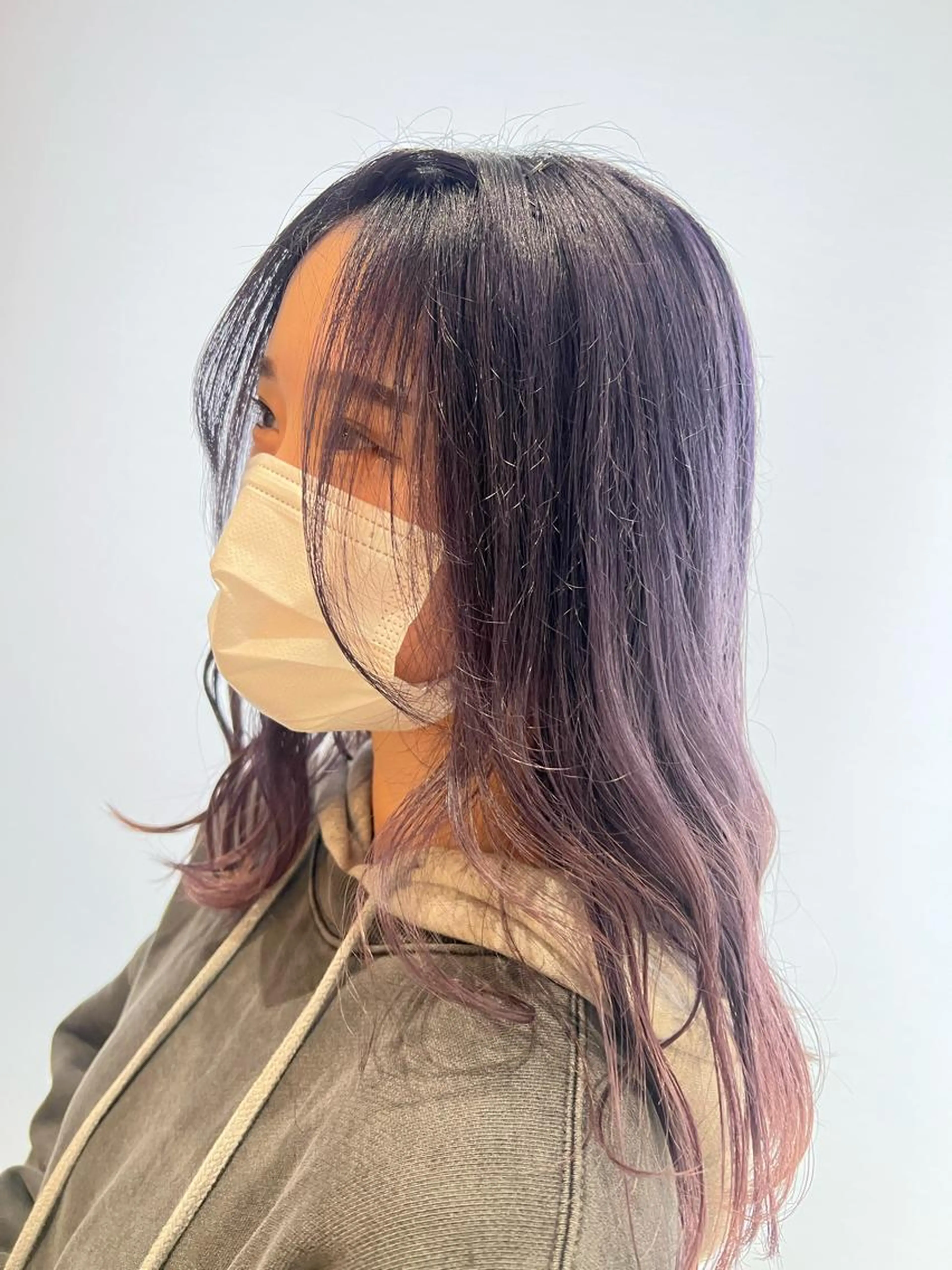 ケアブリーチ+カラー(カット無し)の写真