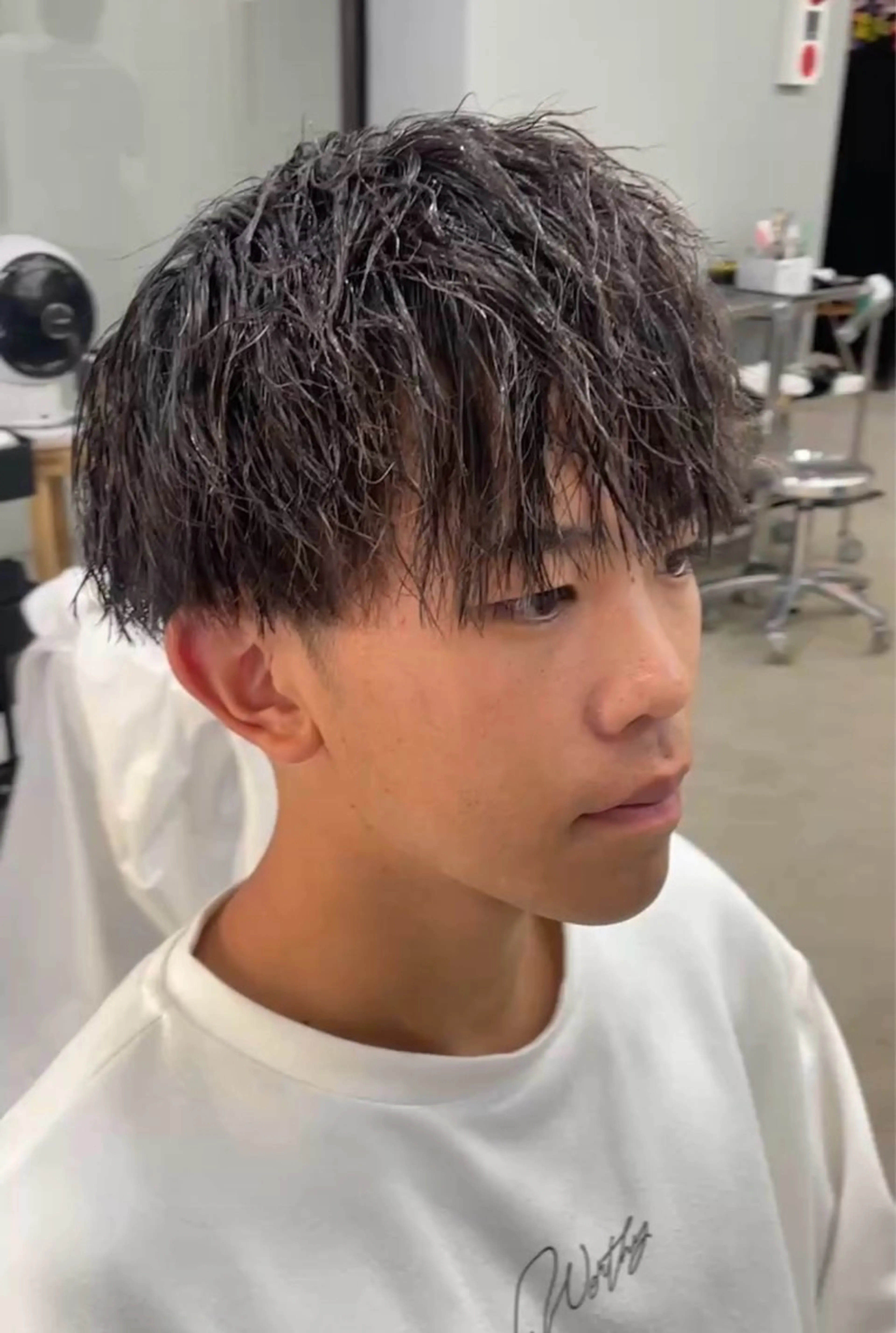 ショート パーマ メンズ カット パーマ メンズ専門サロン wokeのヘアスタイル