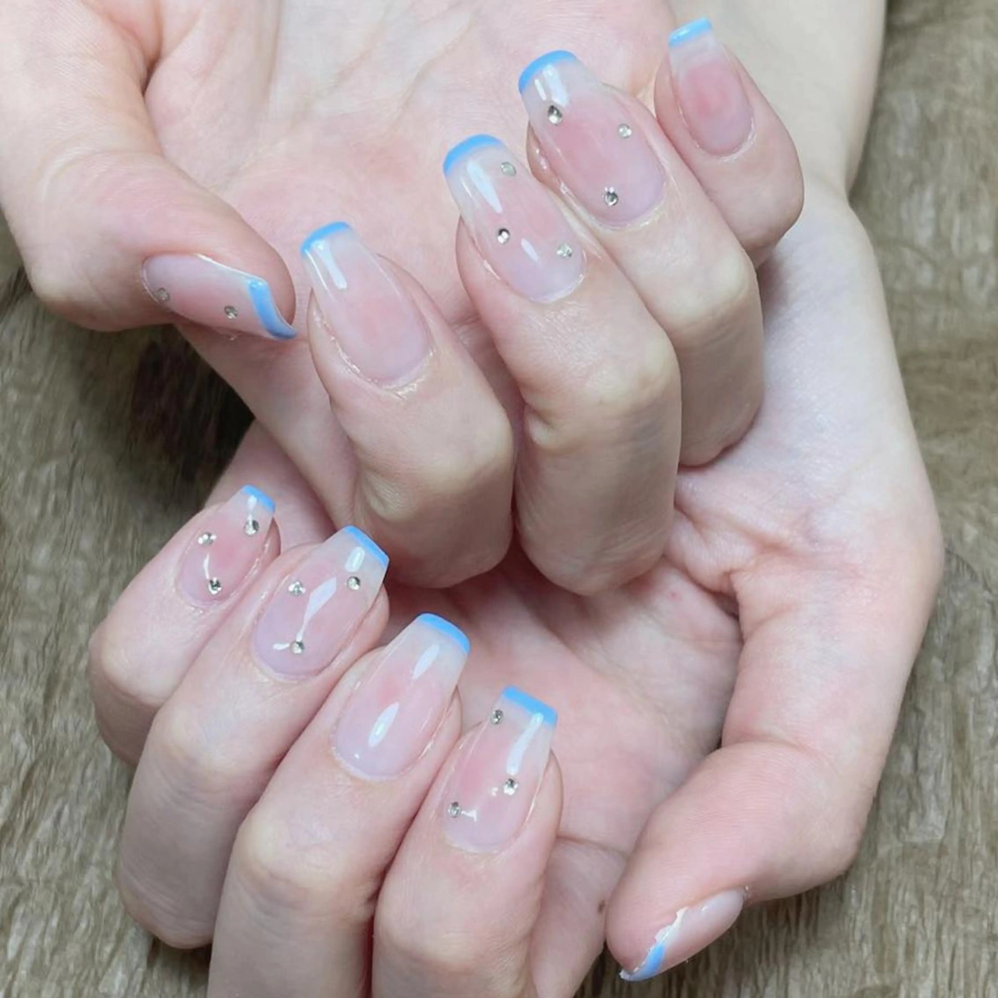 ネイル DEMAIN- 🌹のネイルデザイン