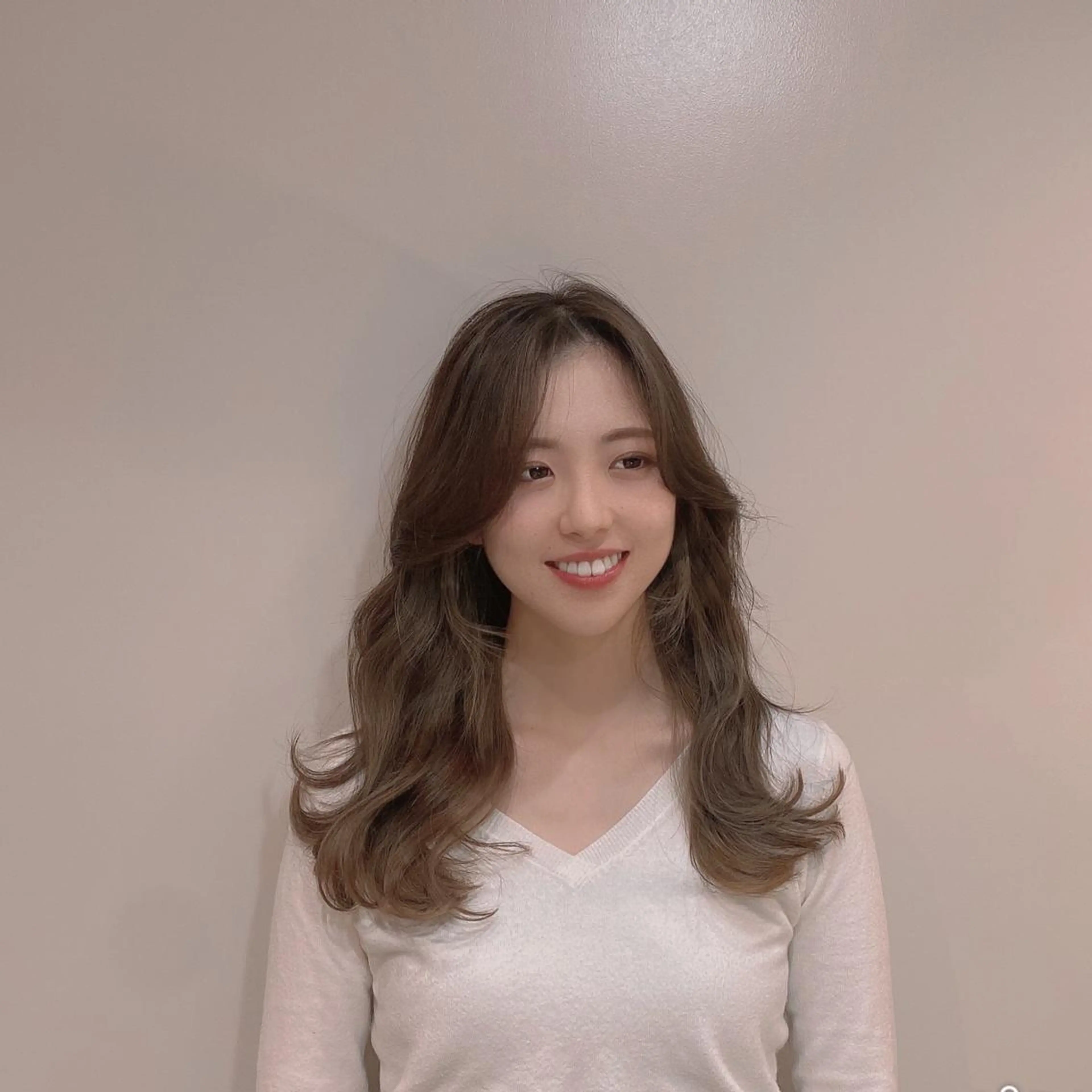 セミロング カット ヘアカラー トリートメント La paix所属・パーソナルカラー lapiax阿部のヘアスタイル