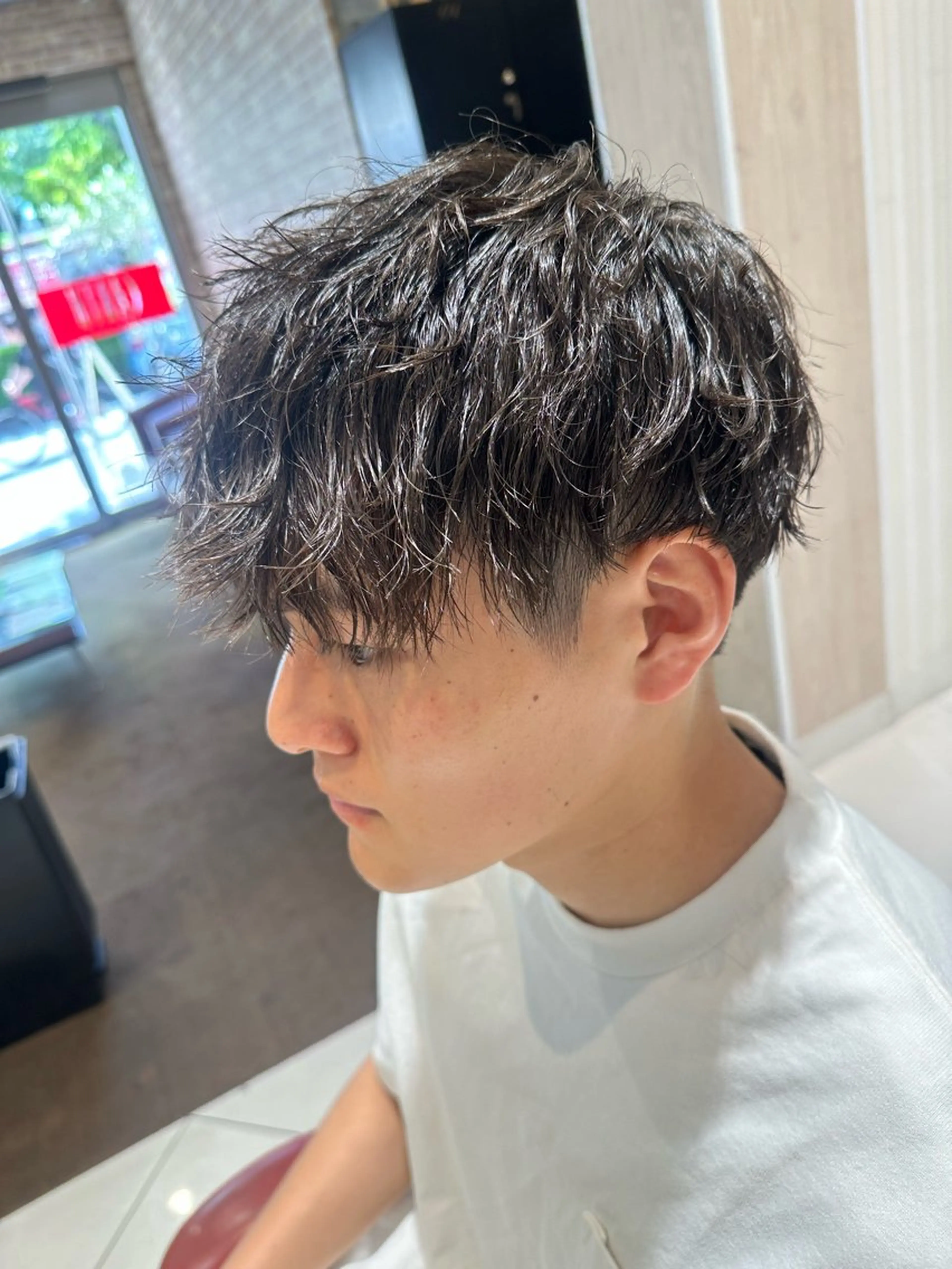 ショート パーマ メンズ メンズパーマ ツイストスパイラルパーマ 波巻きパーマ スパイラルパーマ 💈メンズ特化 美容師サキ💈のヘアスタイル