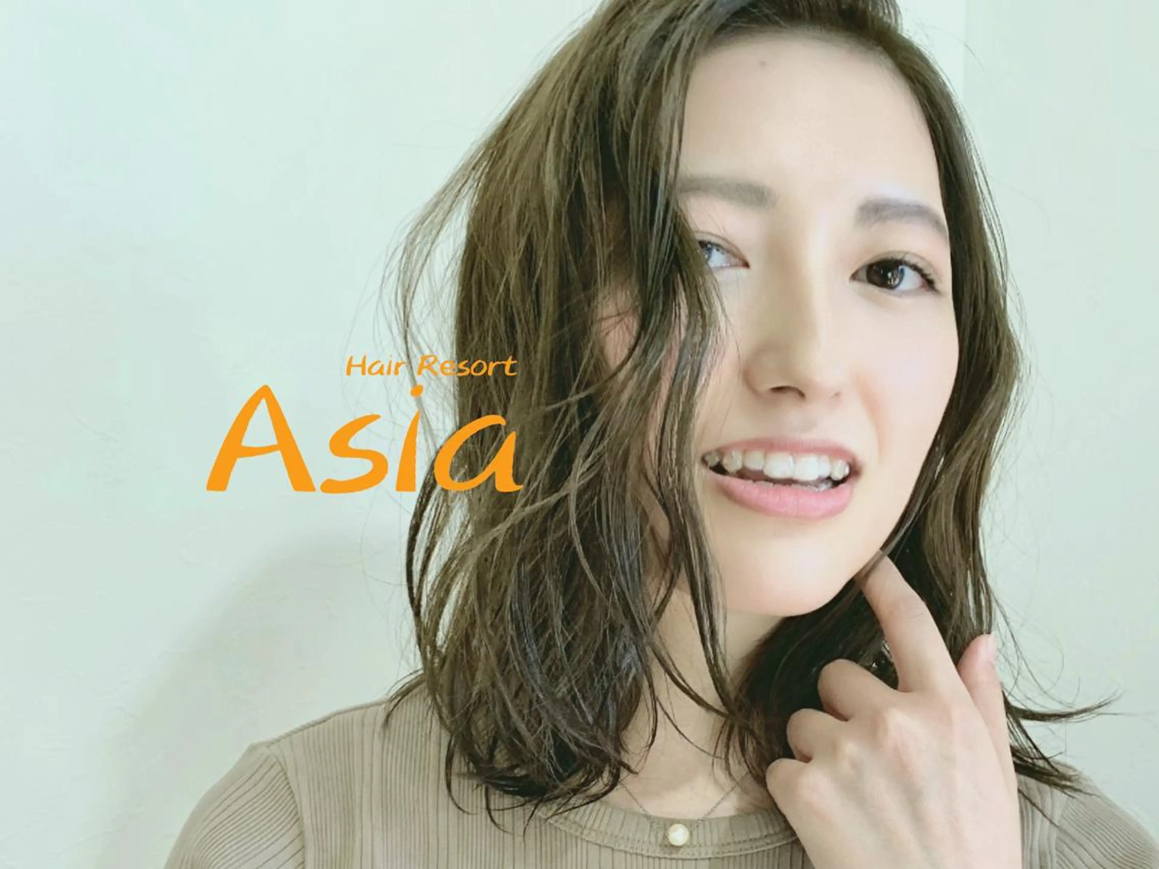 ミディアム カラー 【大宮】デザイナー Anne 諳 アンのヘアスタイル