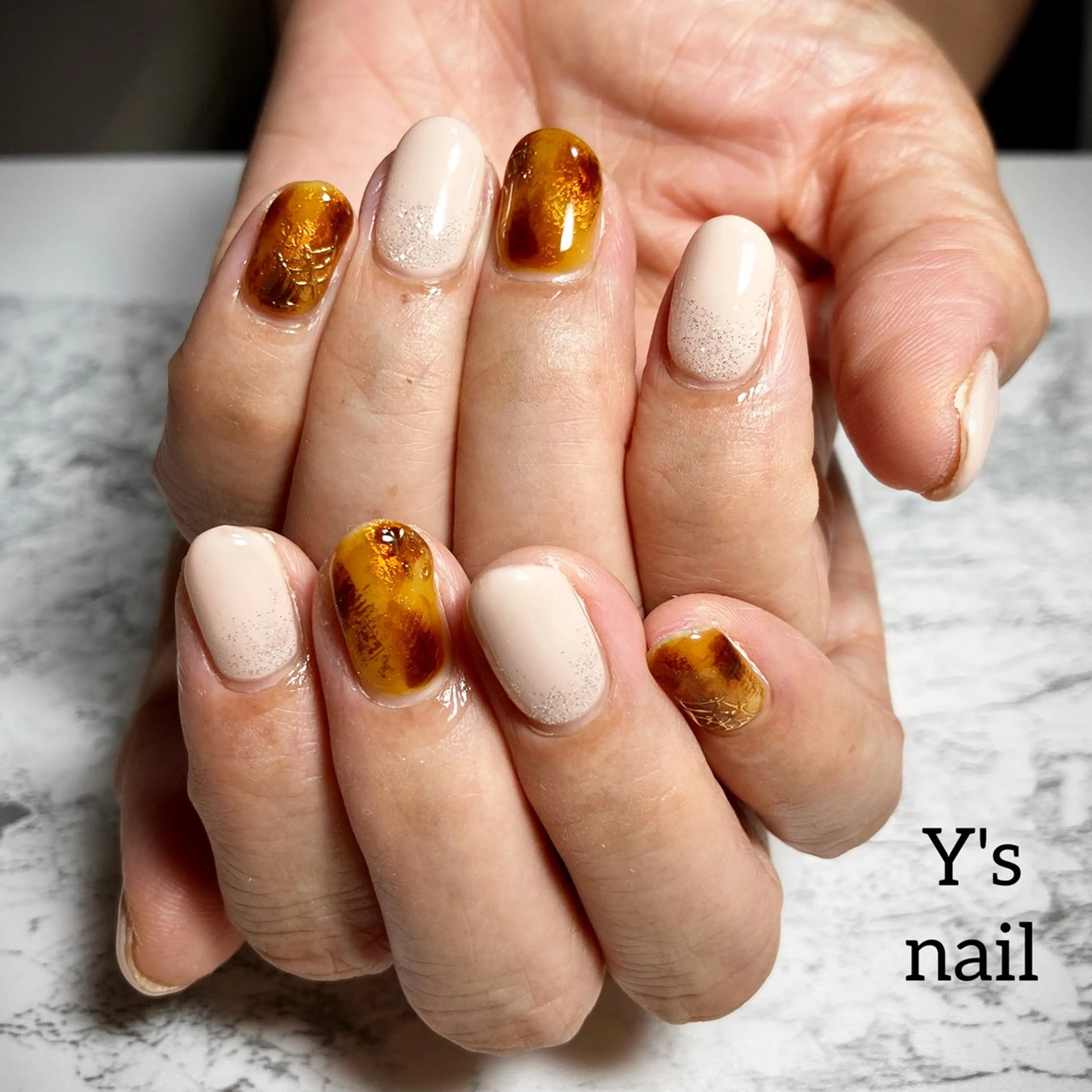 ネイル ハロウィン 手書きが得意🖌️ Y’s  nailのネイルデザイン