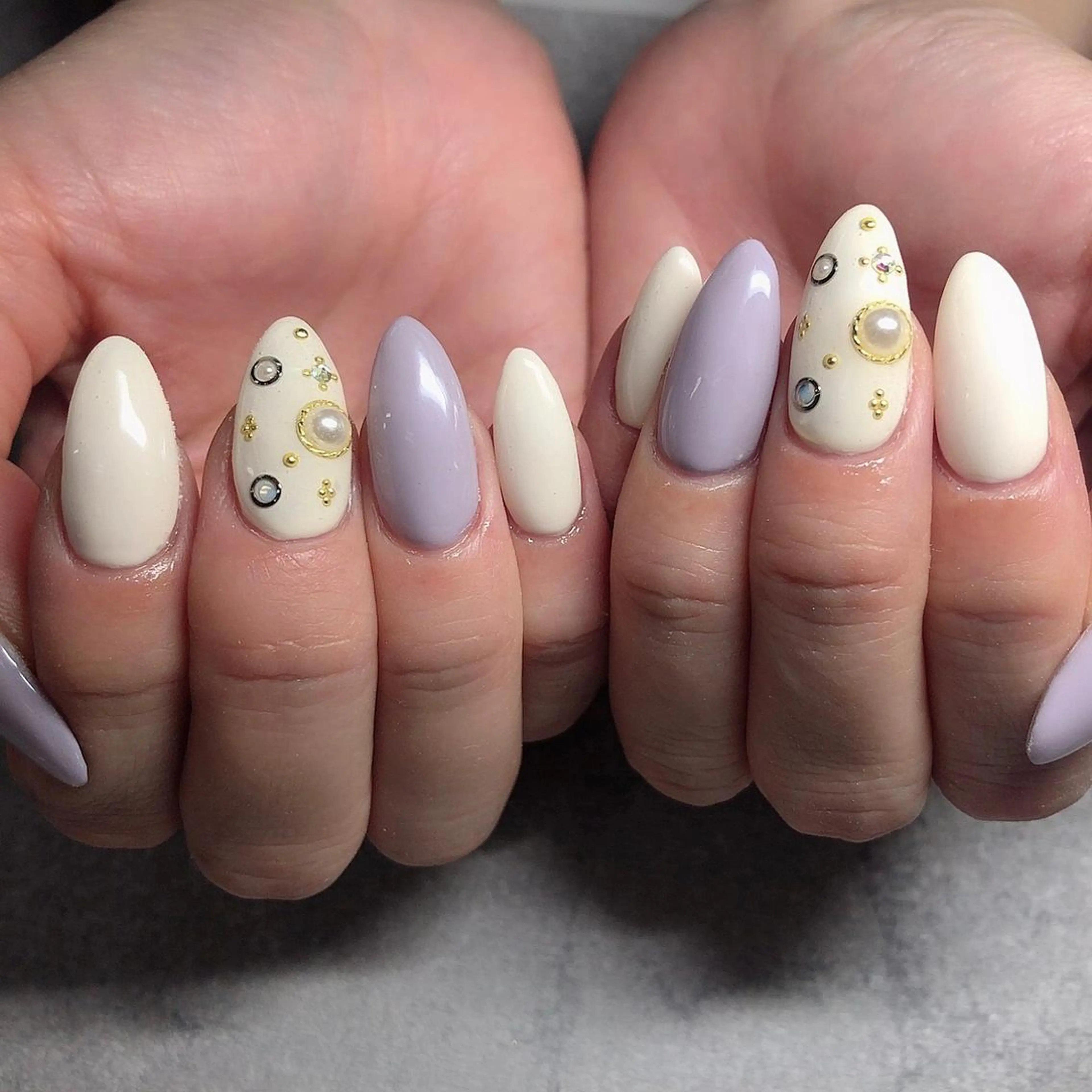 ネイル 持ち込み シンプルネイル ストーンネイル ハンドネイル 【Yappy🌈】 💖P-tanaのネイルデザイン