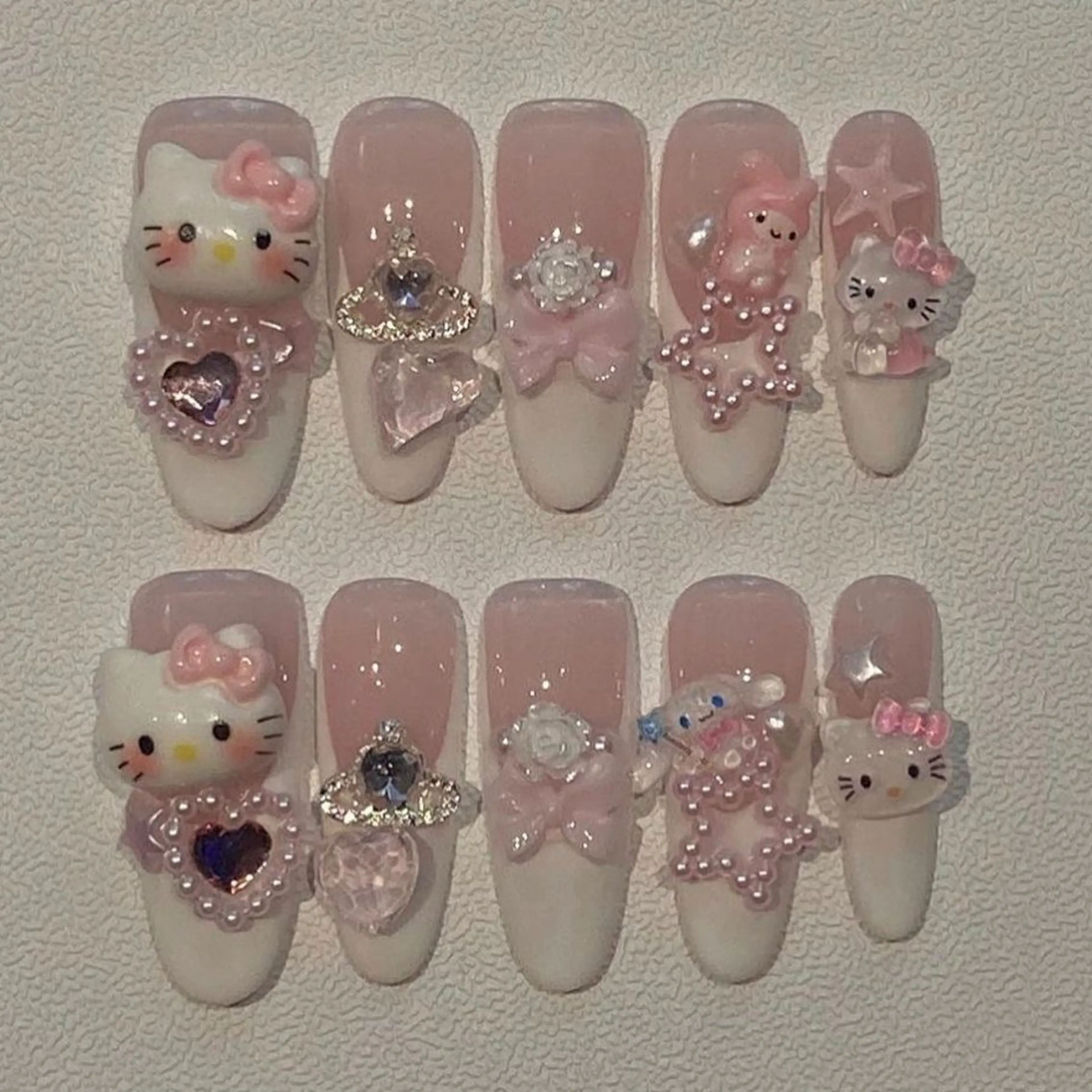 ネイル アートネイル 長さ出し ゴージャス キラキラネイル マグネットネイル ハンドネイル Nova Nail Nambaのネイルデザイン