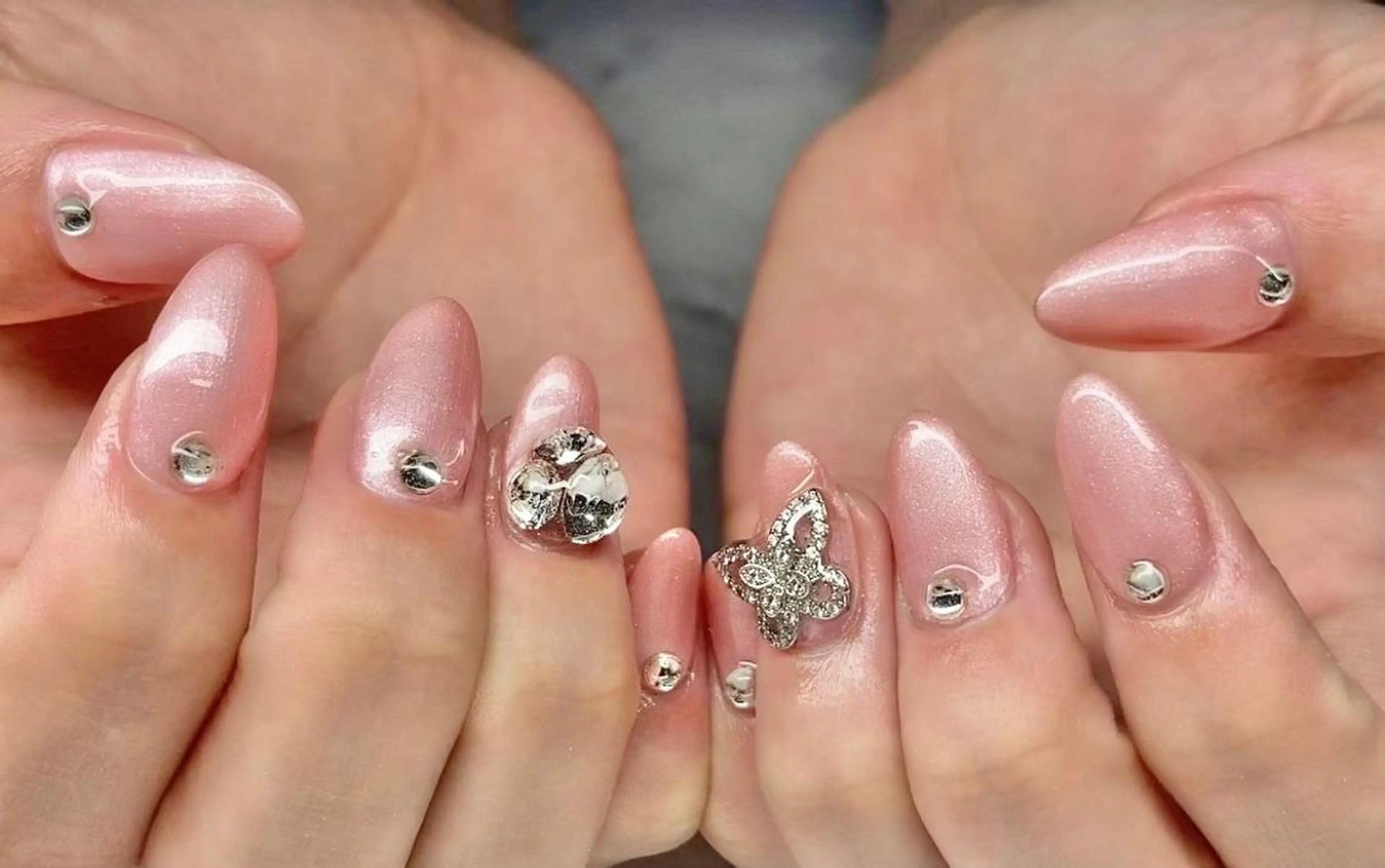 ネイル 長さ出し ジェルネイル 韓国ネイル マグネットネイル 持ち込み ハンドネイル Nail&eye Belire 新宿のネイルデザイン