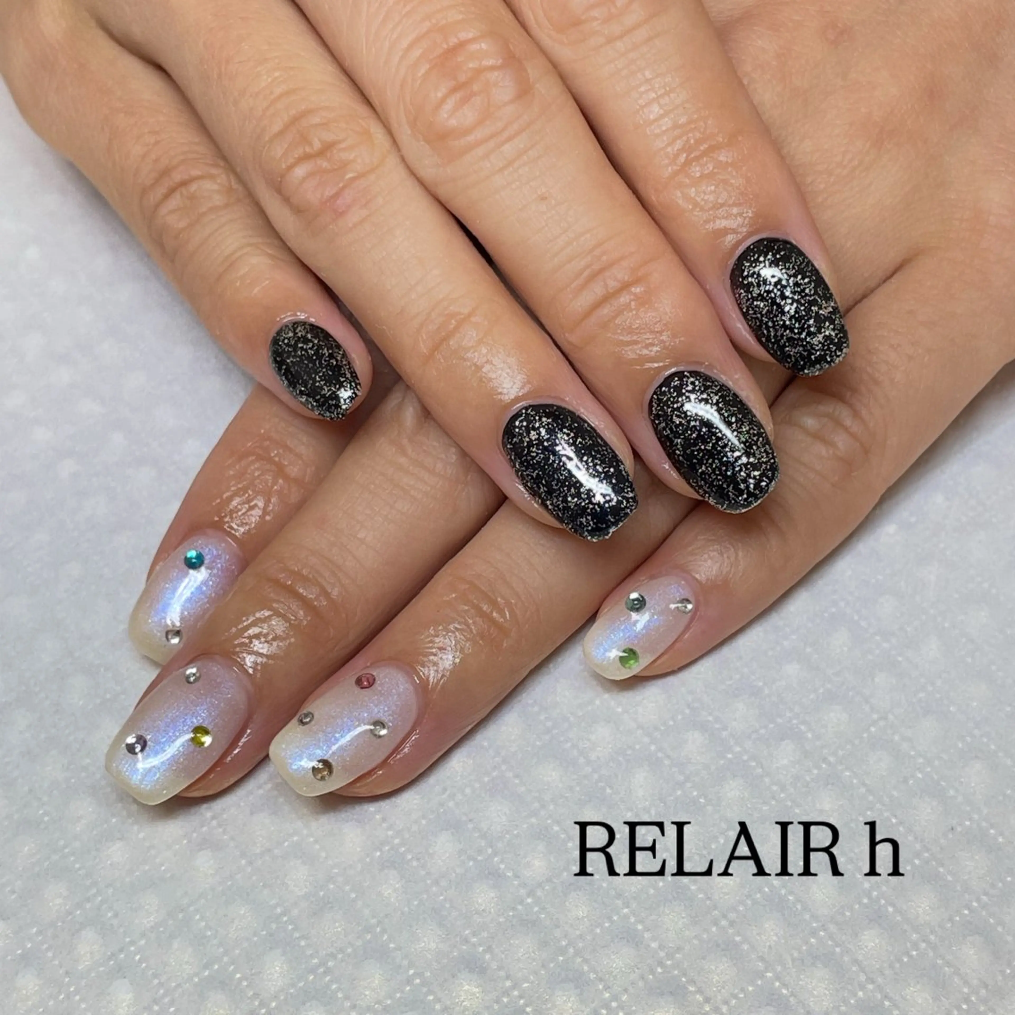 ネイル RELAIR h所属・西村 彩音のネイルデザイン