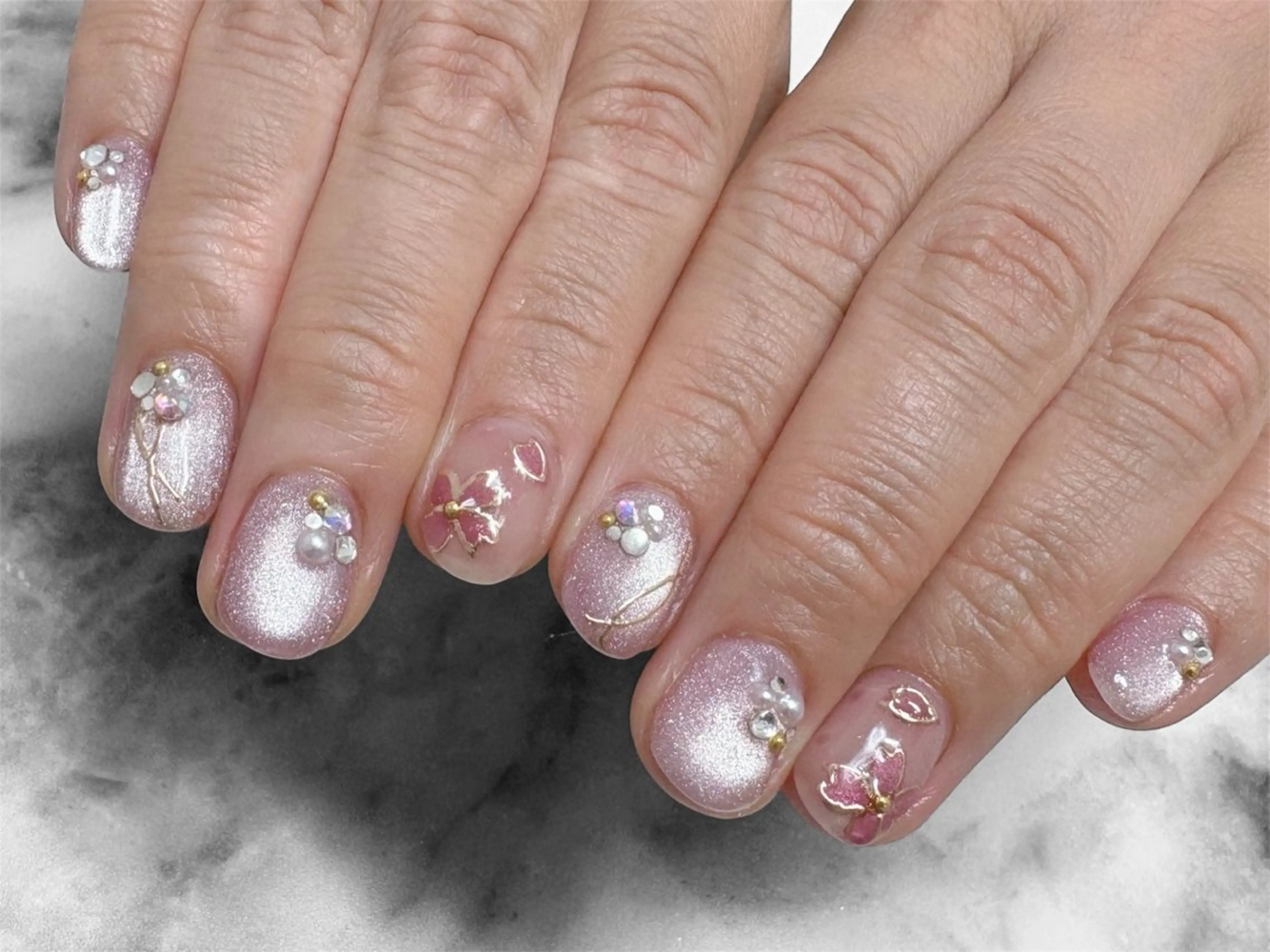 ネイル 春ネイル ハンドネイル ネイルサロン KURIKINDIのネイルデザイン