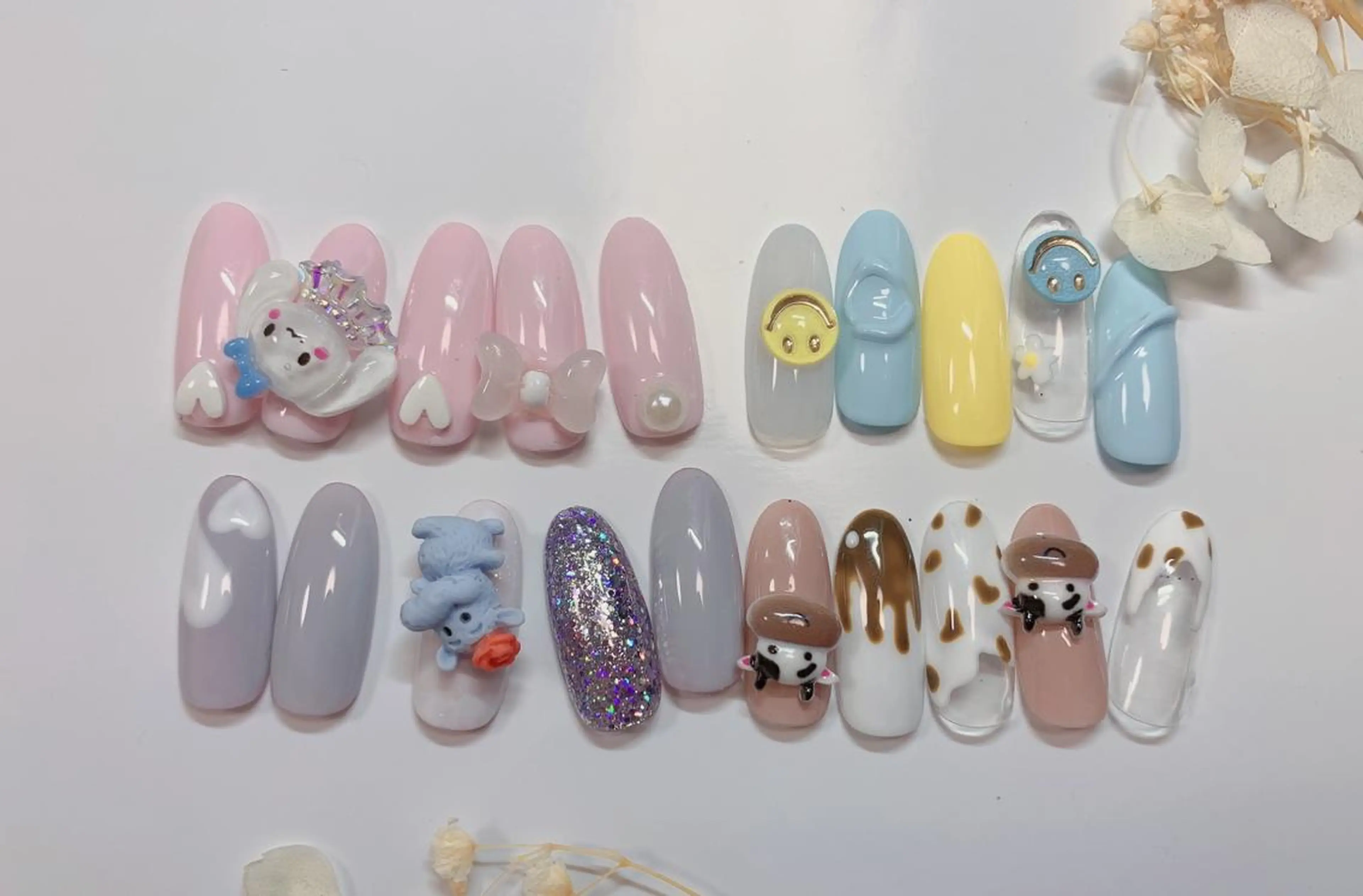 ネイル AB マツエクネイルサロンのネイルデザイン