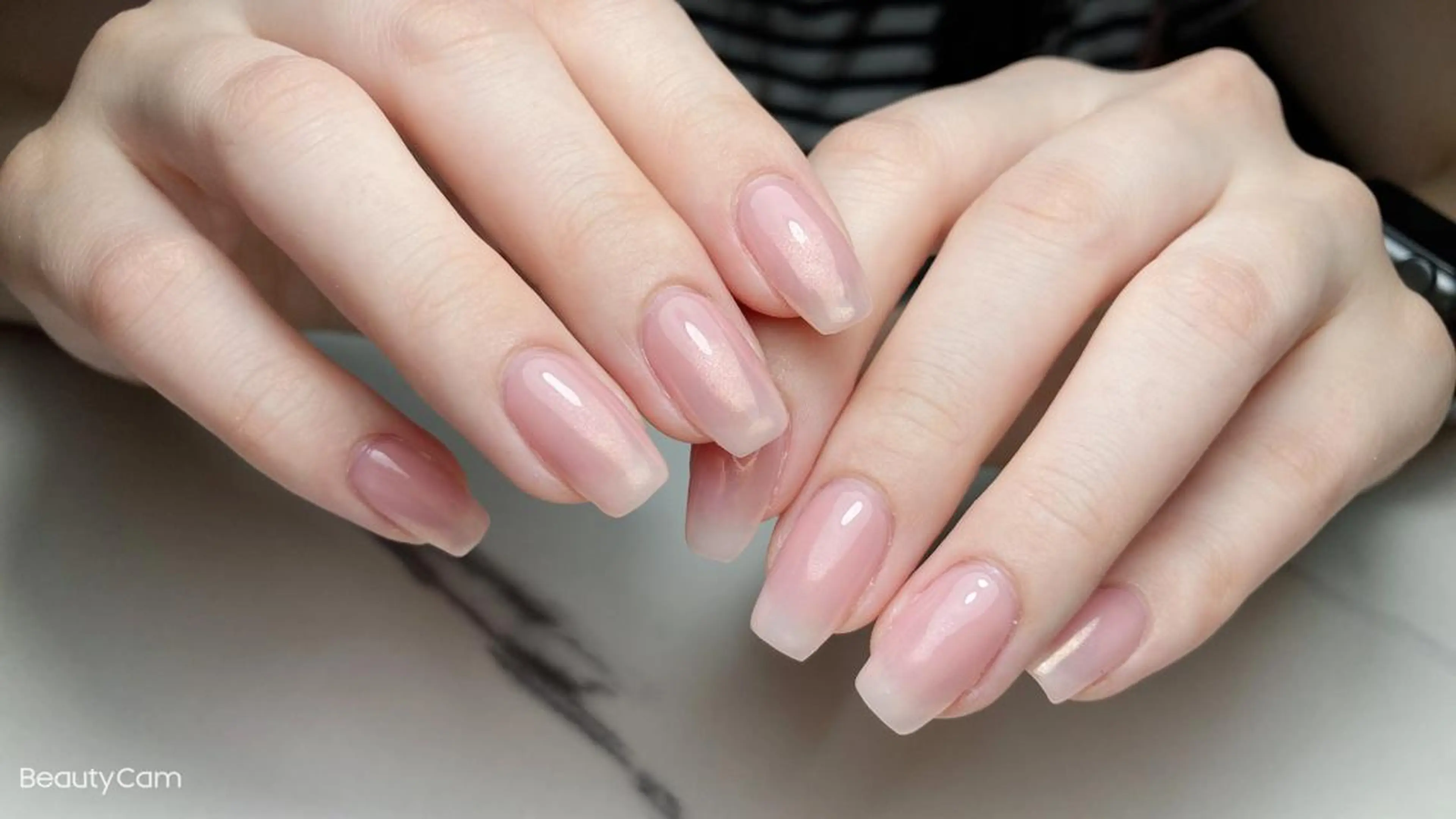 ネイル ewt miniのマツエク・マツパデザイン