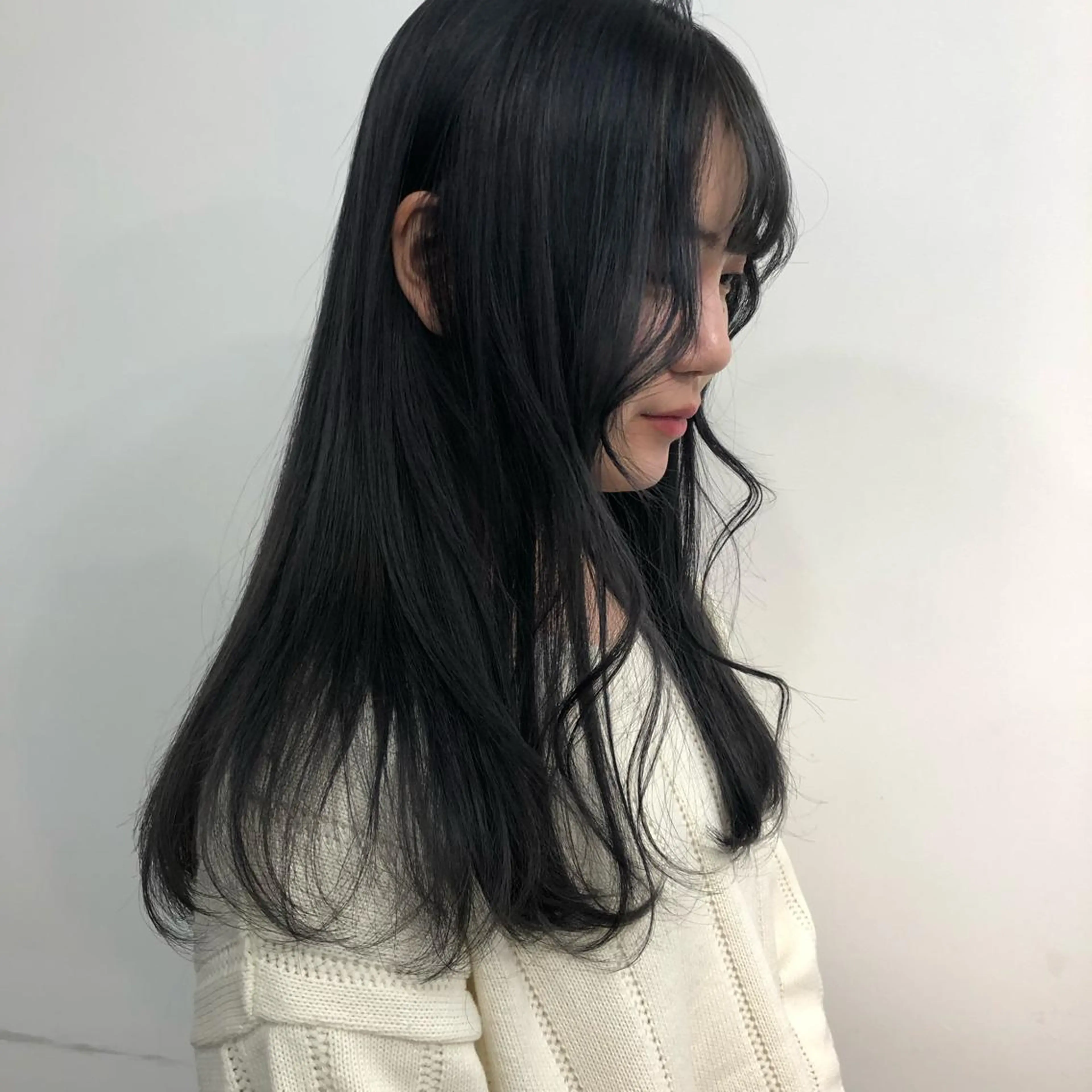 カット & 縮毛矯正 & 内部補修トリートメントの写真