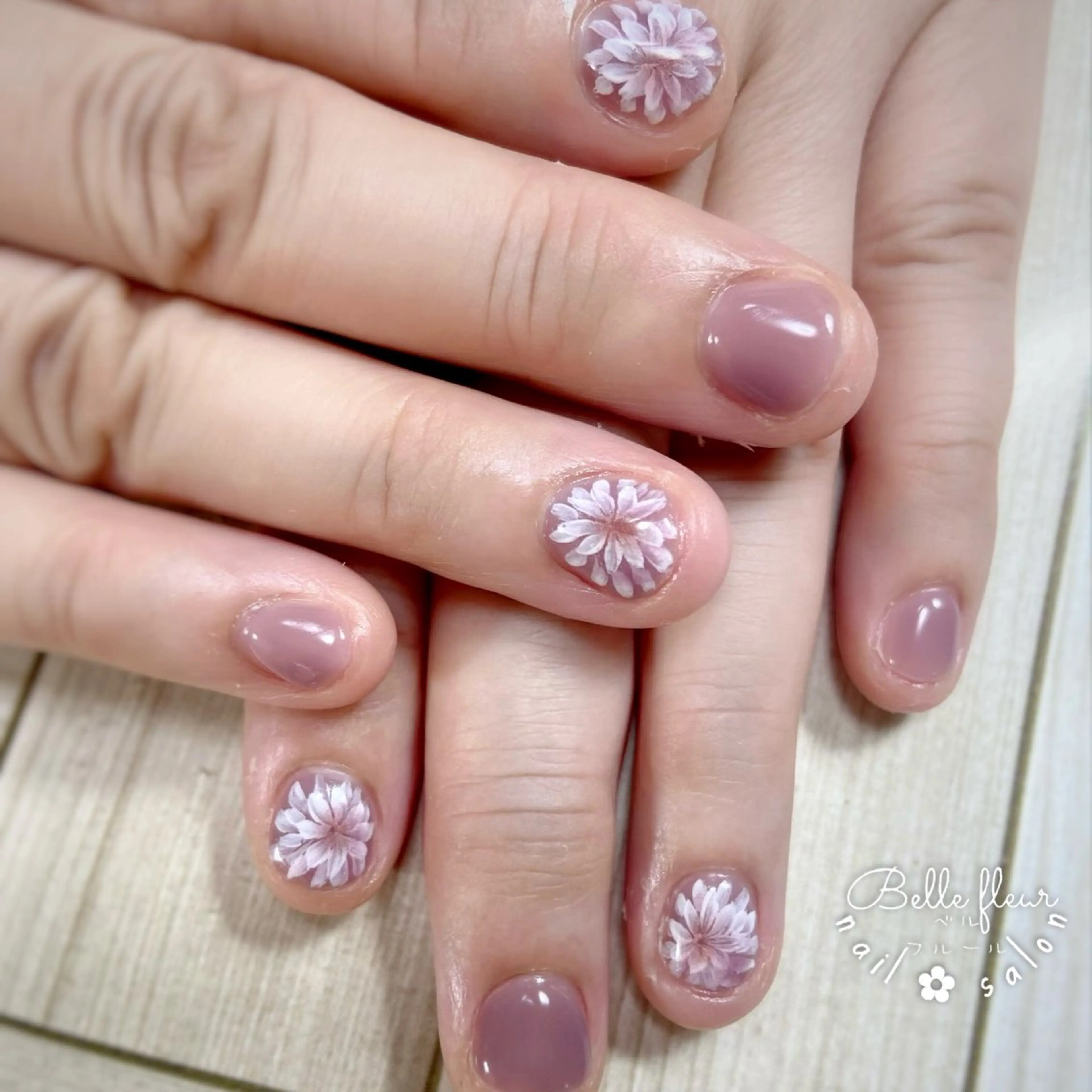 ネイル ハンドネイル ﾈｲﾙｻﾛﾝ Bellefleurのネイルデザイン
