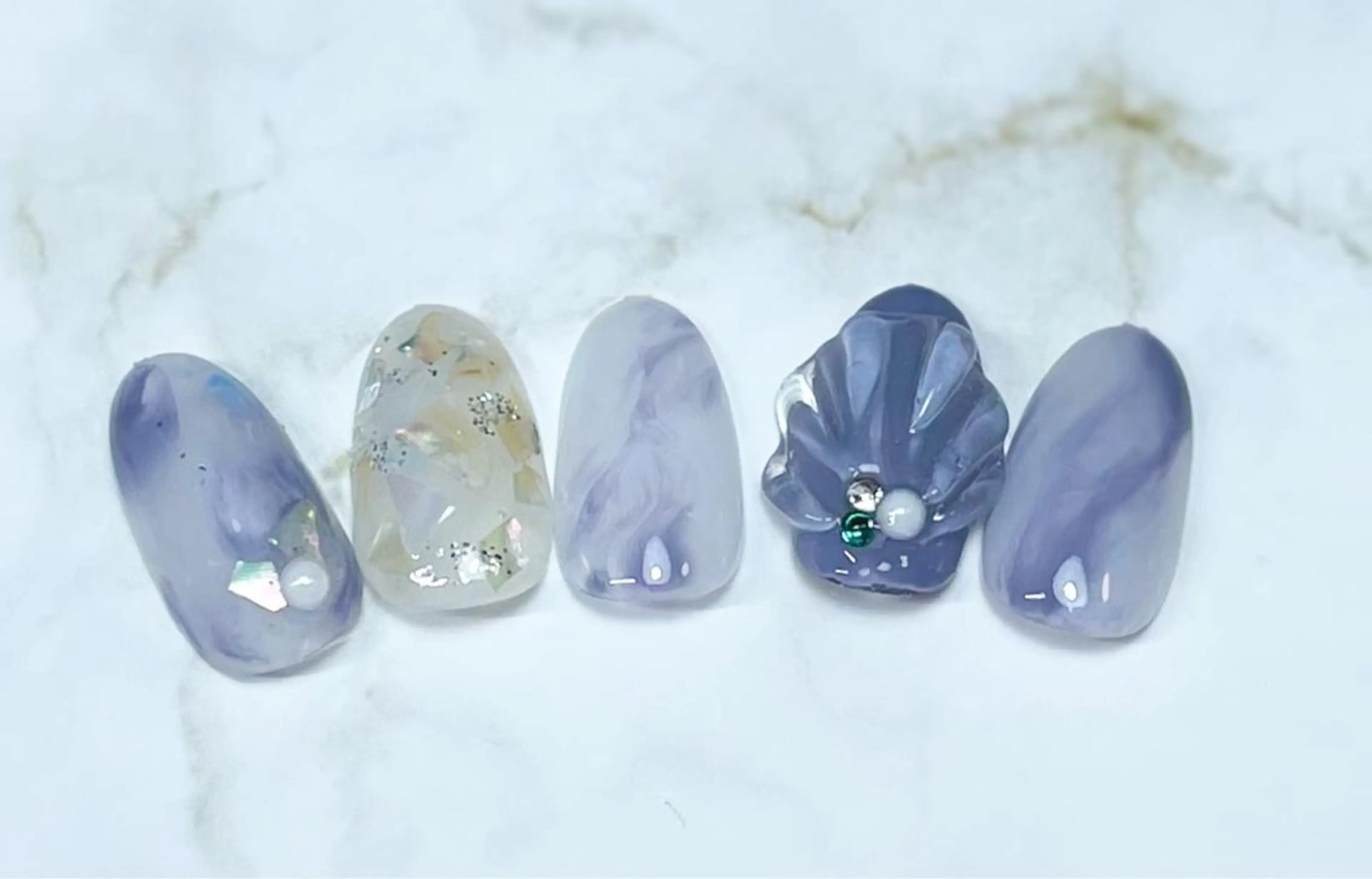 ネイル ジェルネイル ハンドネイル M flore (エムフローレ)のネイルデザイン