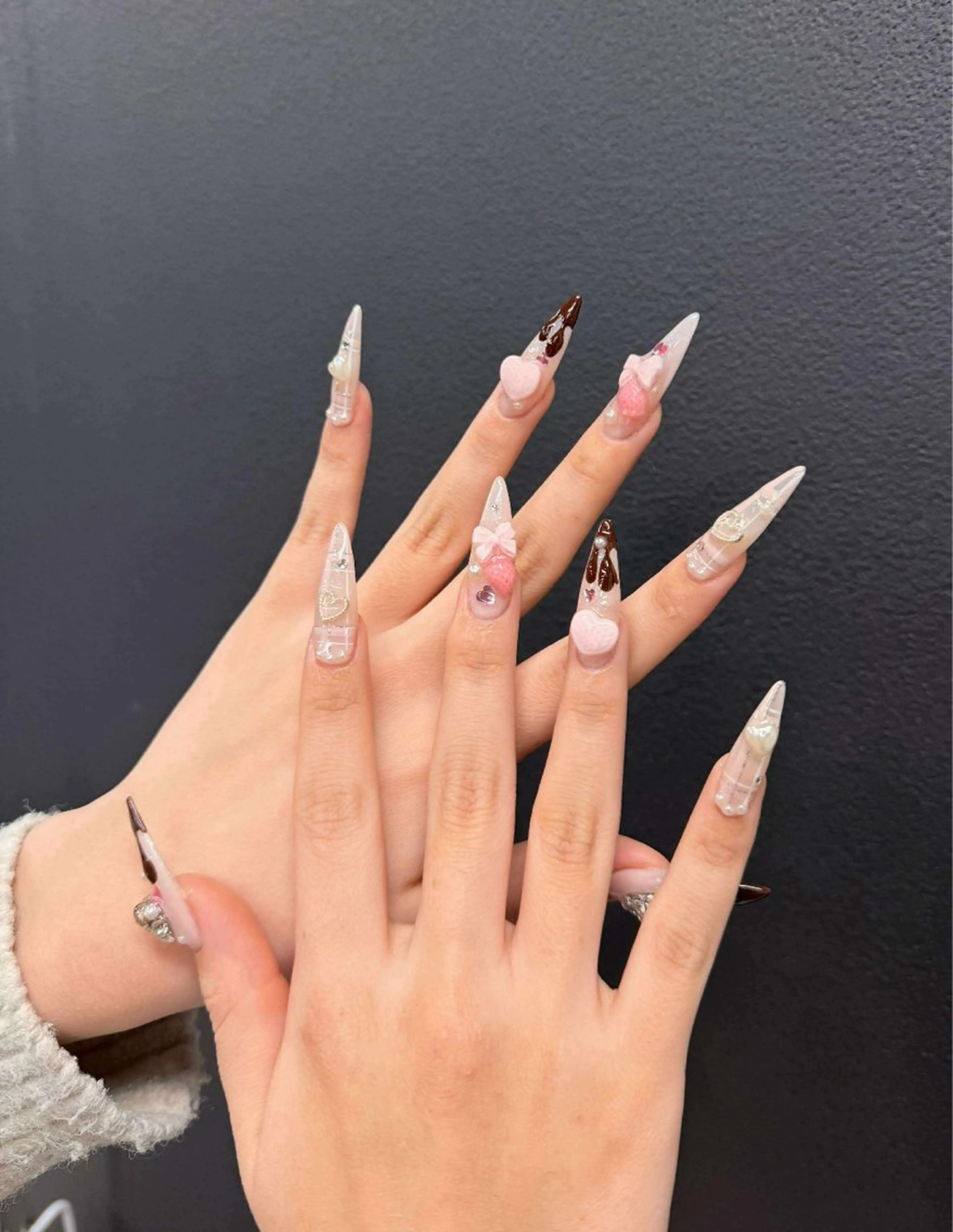 ネイル ハンドネイル Tini ANA.CHUOのネイルデザイン