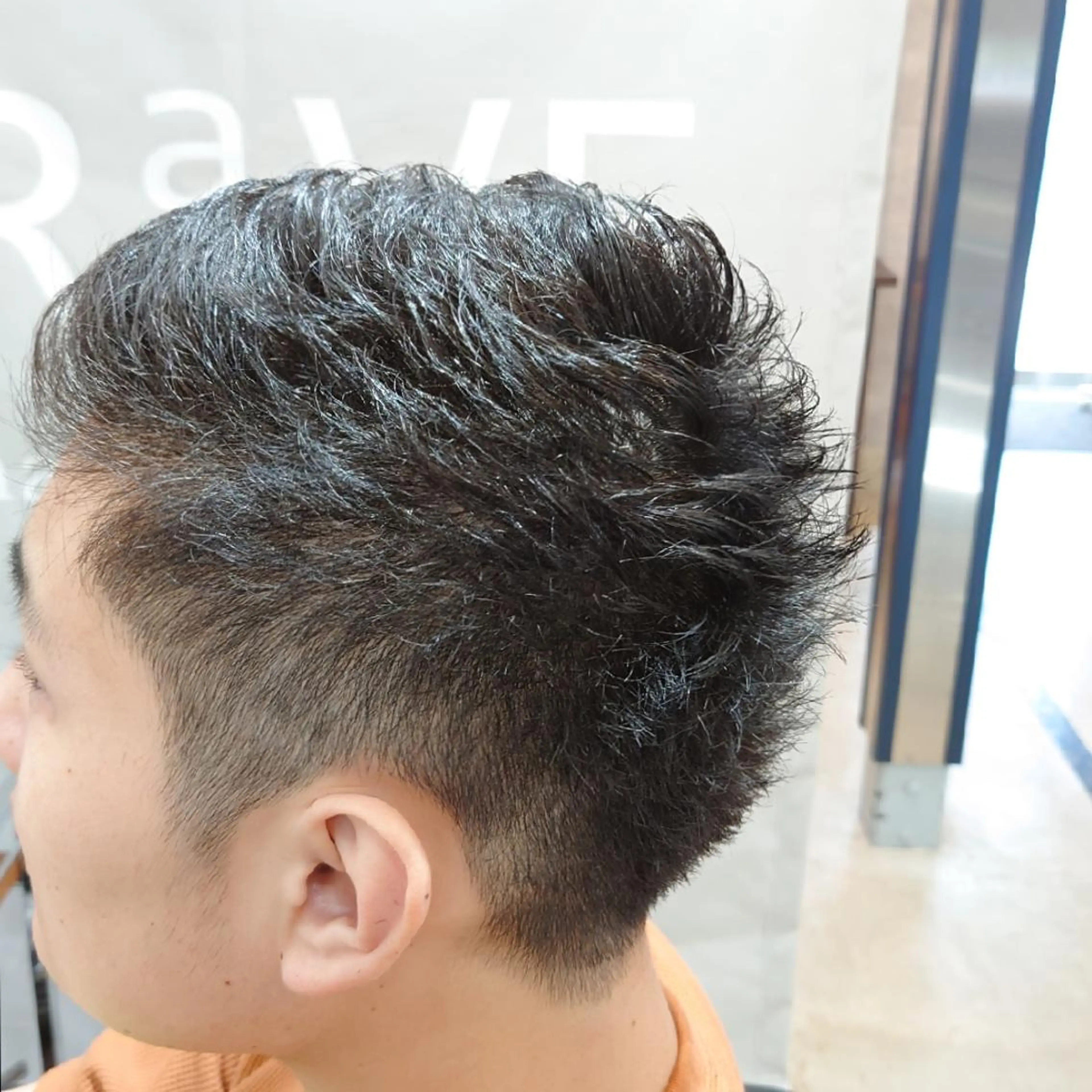 メンズ 刈り上げ 浅野  勇貴のヘアスタイル